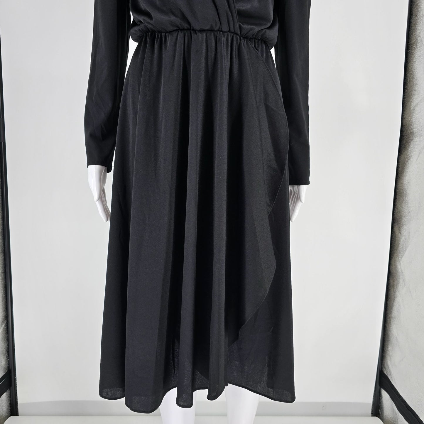 Vintage 1980s Alison Peters Black Long Sleeve Faux Wrap Midi Dress (Small)