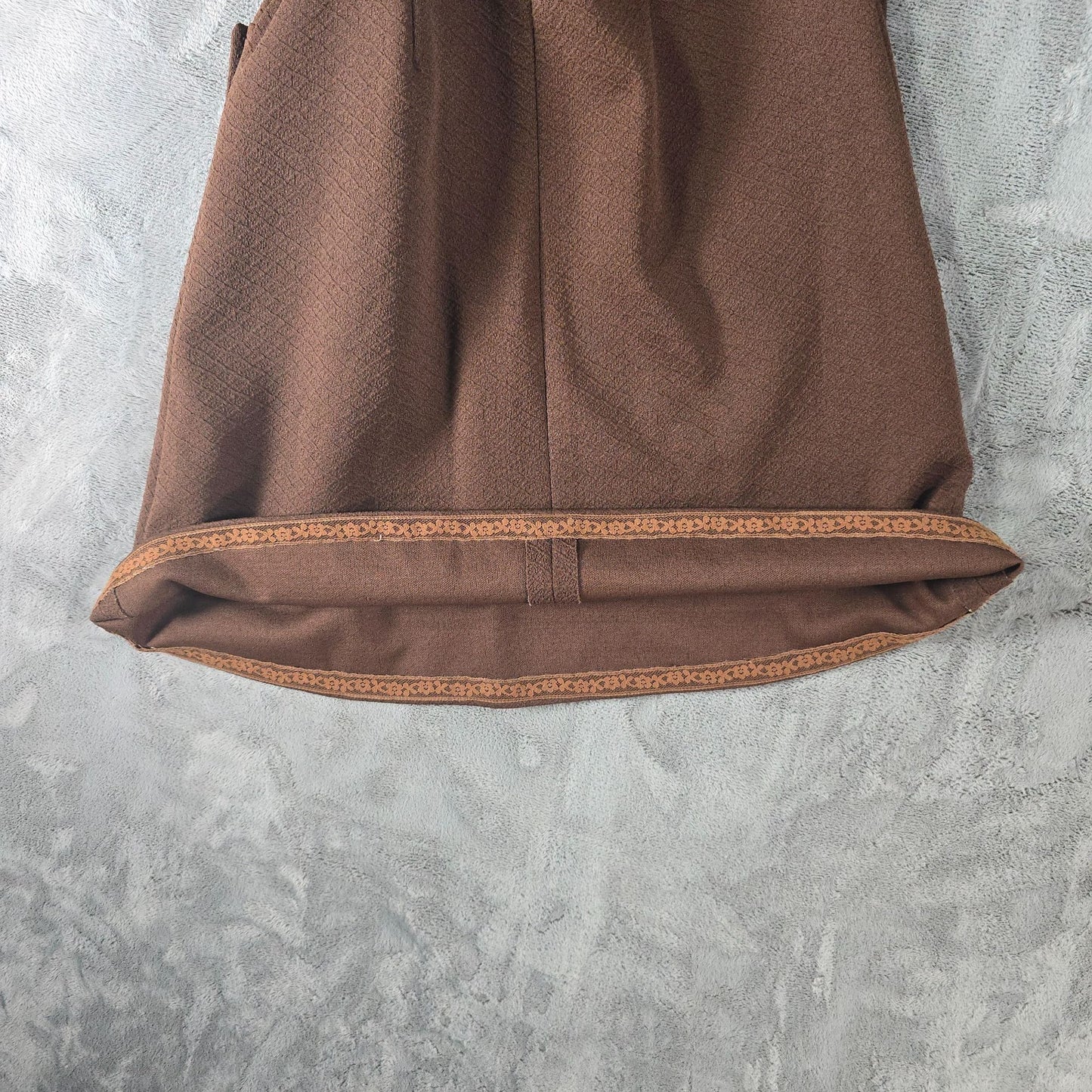 Vintage 1960s Chocolate Brown Textured Knit Knee Length A-Line Mod Dress (M)