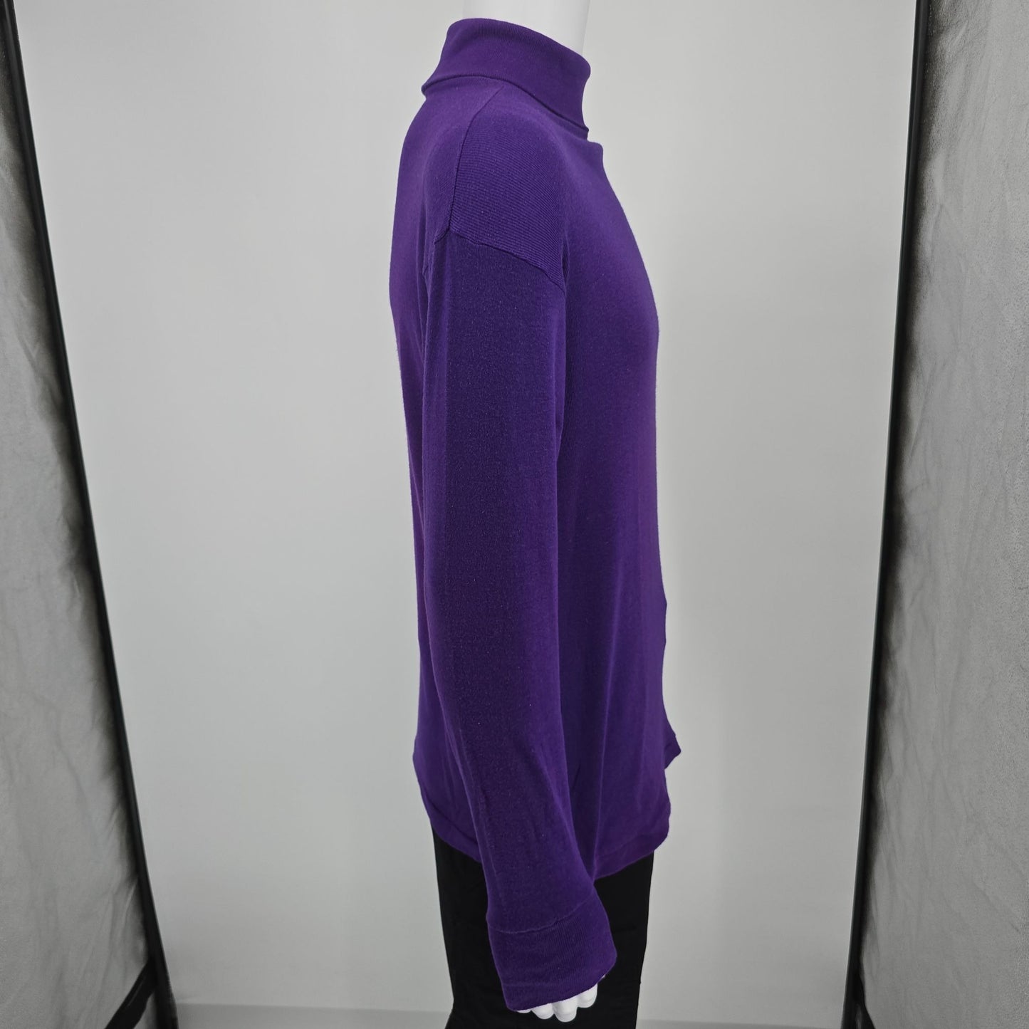 Vintage 1990s Mesa High School Jackrabbit Basketball Purple Turtleneck (L)
