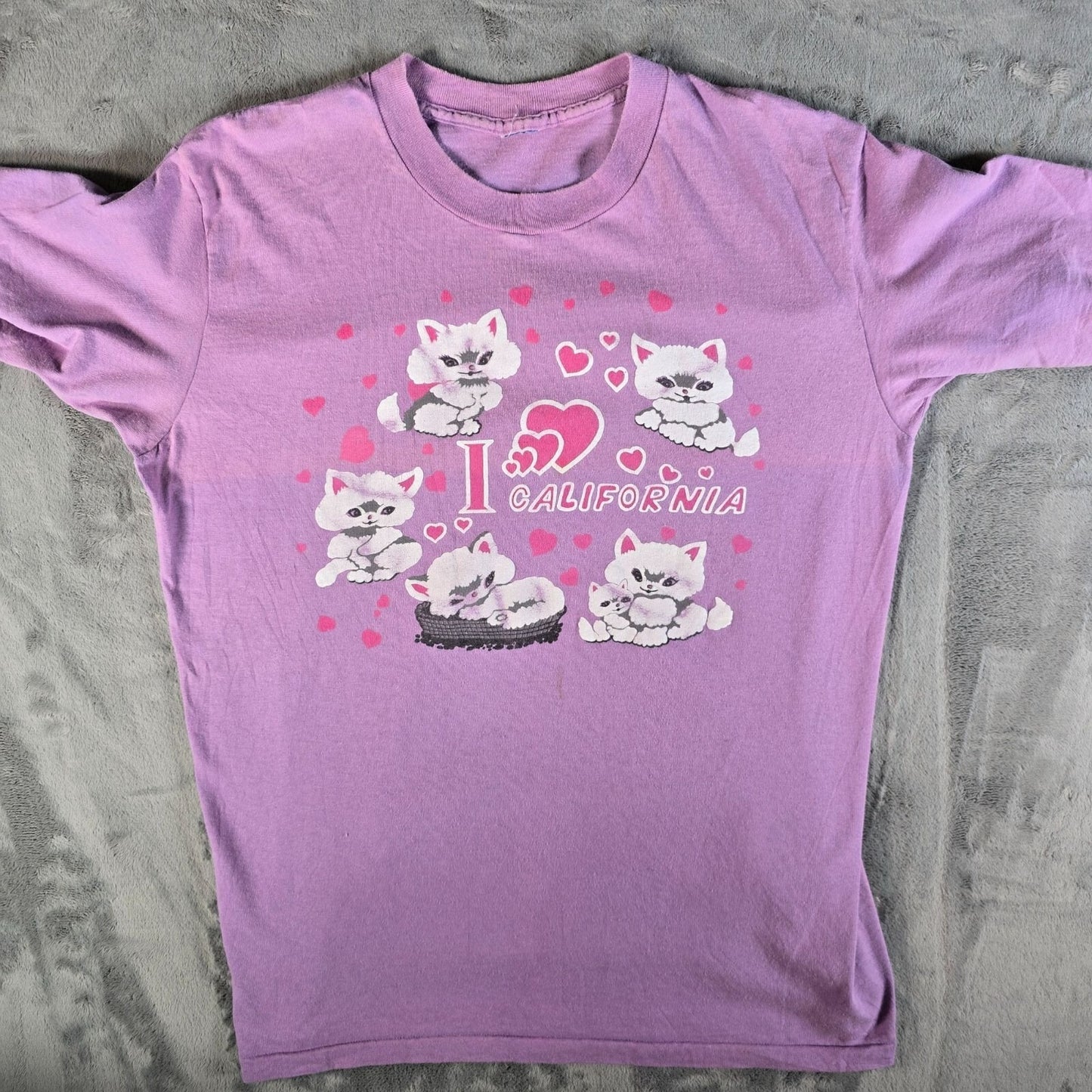 Vintage 1990s Faded Lavender "I Love California" Kitten Graphic T-Shirt (L/XL)
