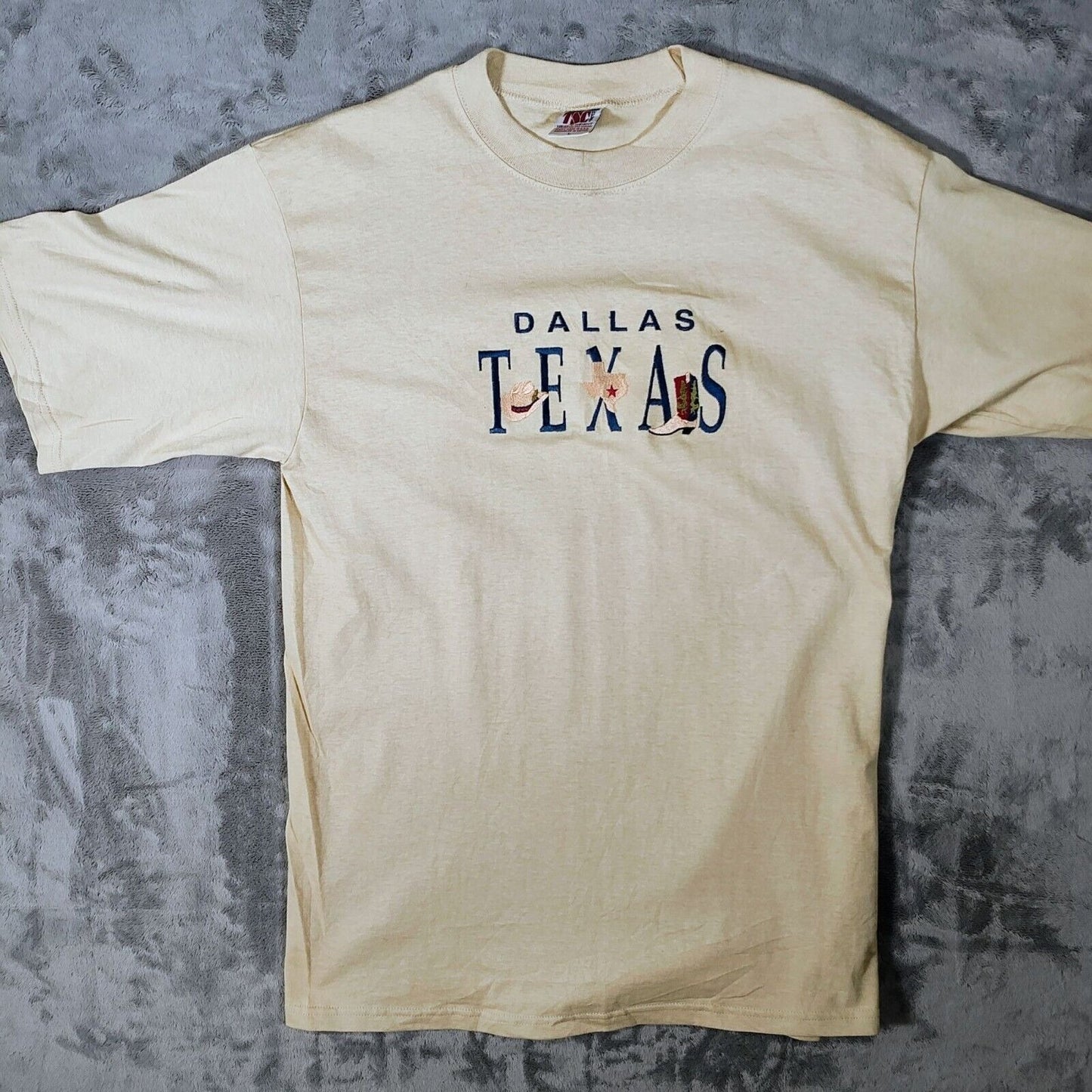 TSC West Heavy Weight Vintage Embroidered Dallas Texas Beige Graphic T-Shirt (L)