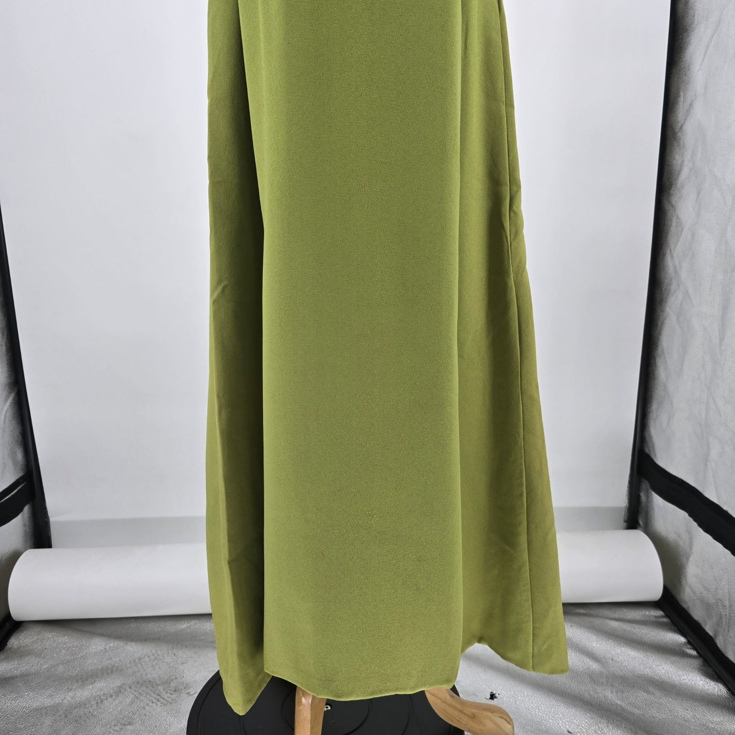 Vintage 1960s Green Velvet Venice Lace Leaf Trim Empire Gown (Petite XXS)