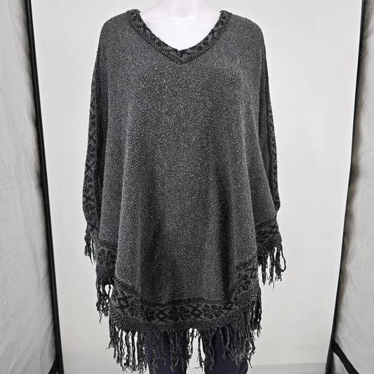 Vintage Y2K Charcoal Gray Knit Acrylic Boho Fringe Poncho Sweater (One Size)