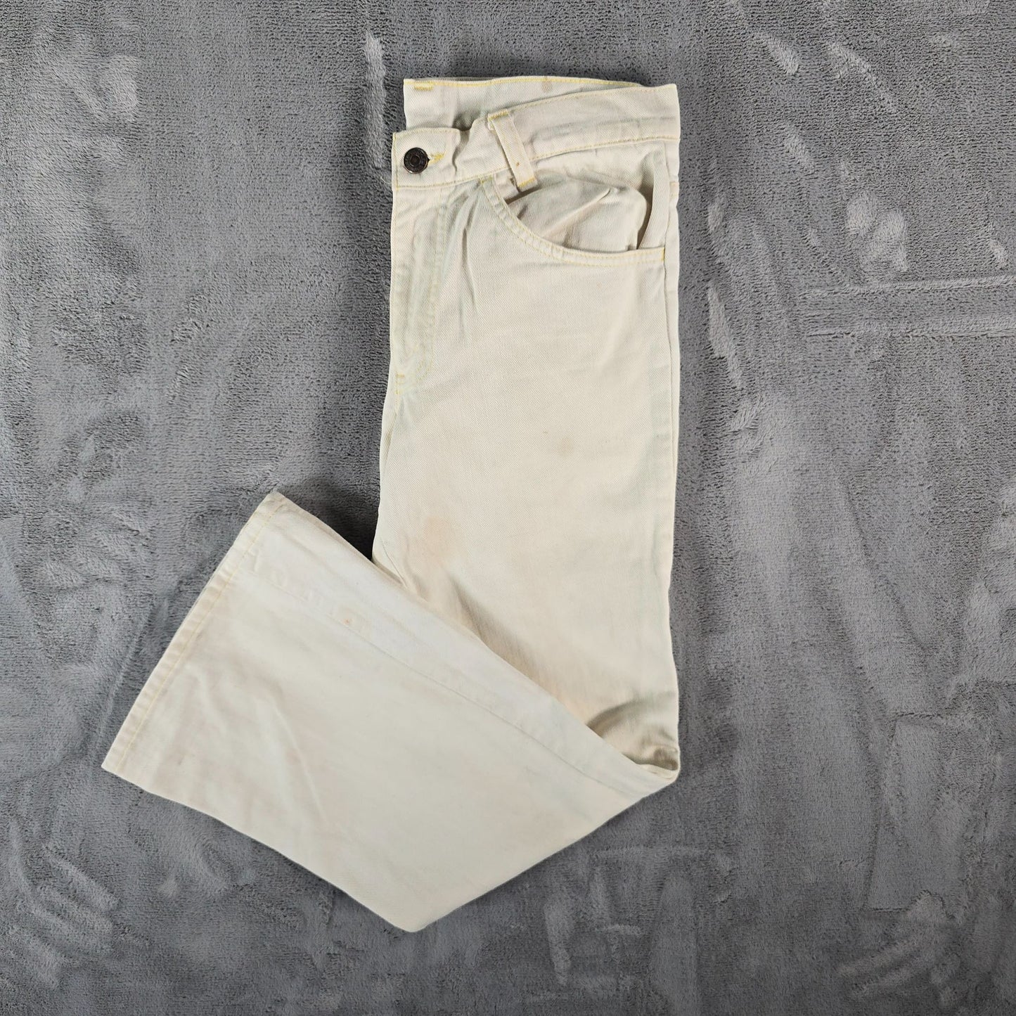 Vintage 1970s Levi's Cream Cotton Twill White Tab Flare Leg Pants (29x27)