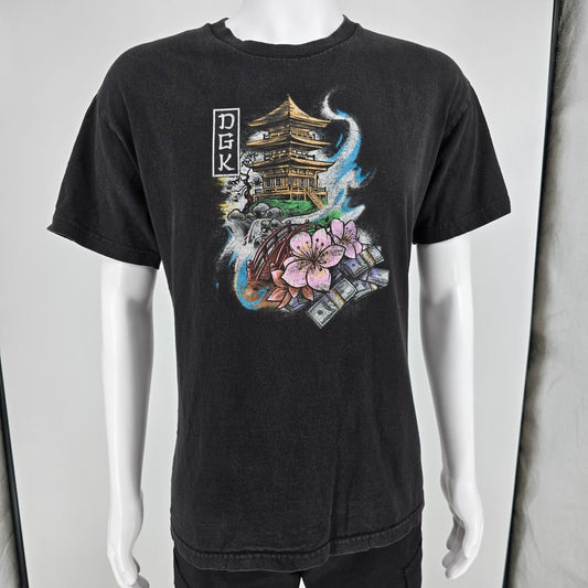 2010s DGK Dirty Ghetto Kids Pagoda and Cherry Blossom Skate Graphic T-Shirt (L)