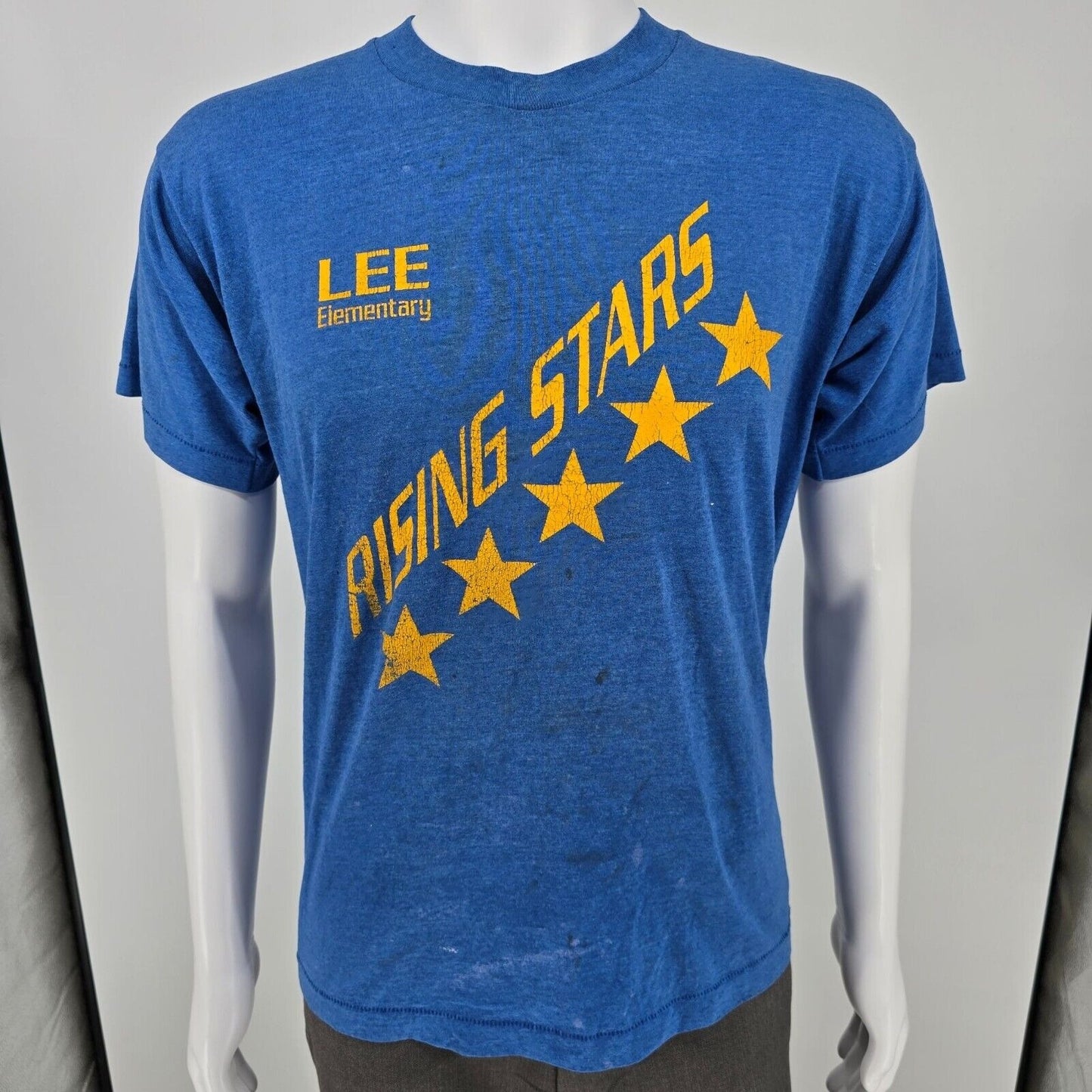 Vintage Distressed 1990s Lee Elementary Rising Stars Single Stitch T-Shirt (M/L)