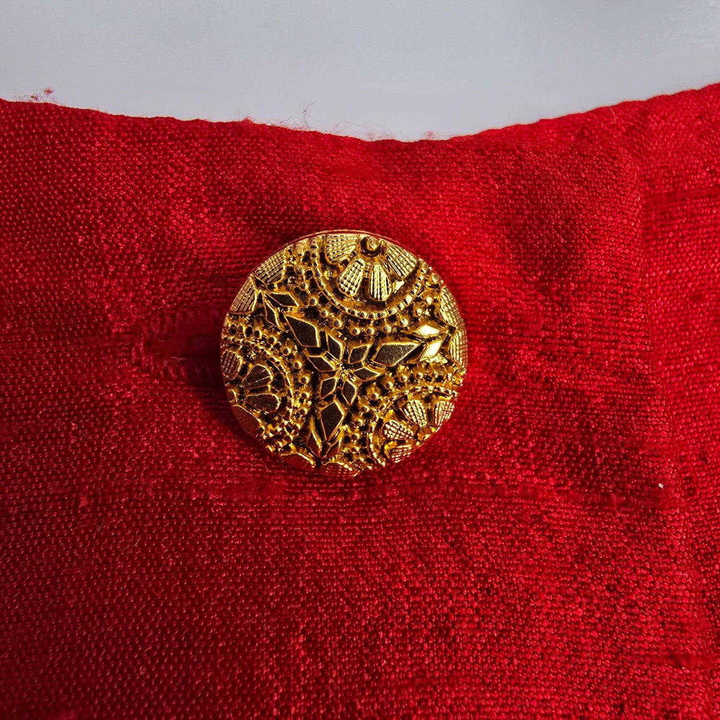 Vintage 1980s Red Shantung 50s-Style Cap Sleeve Cocktail/Sheath Wiggle Dress (M)