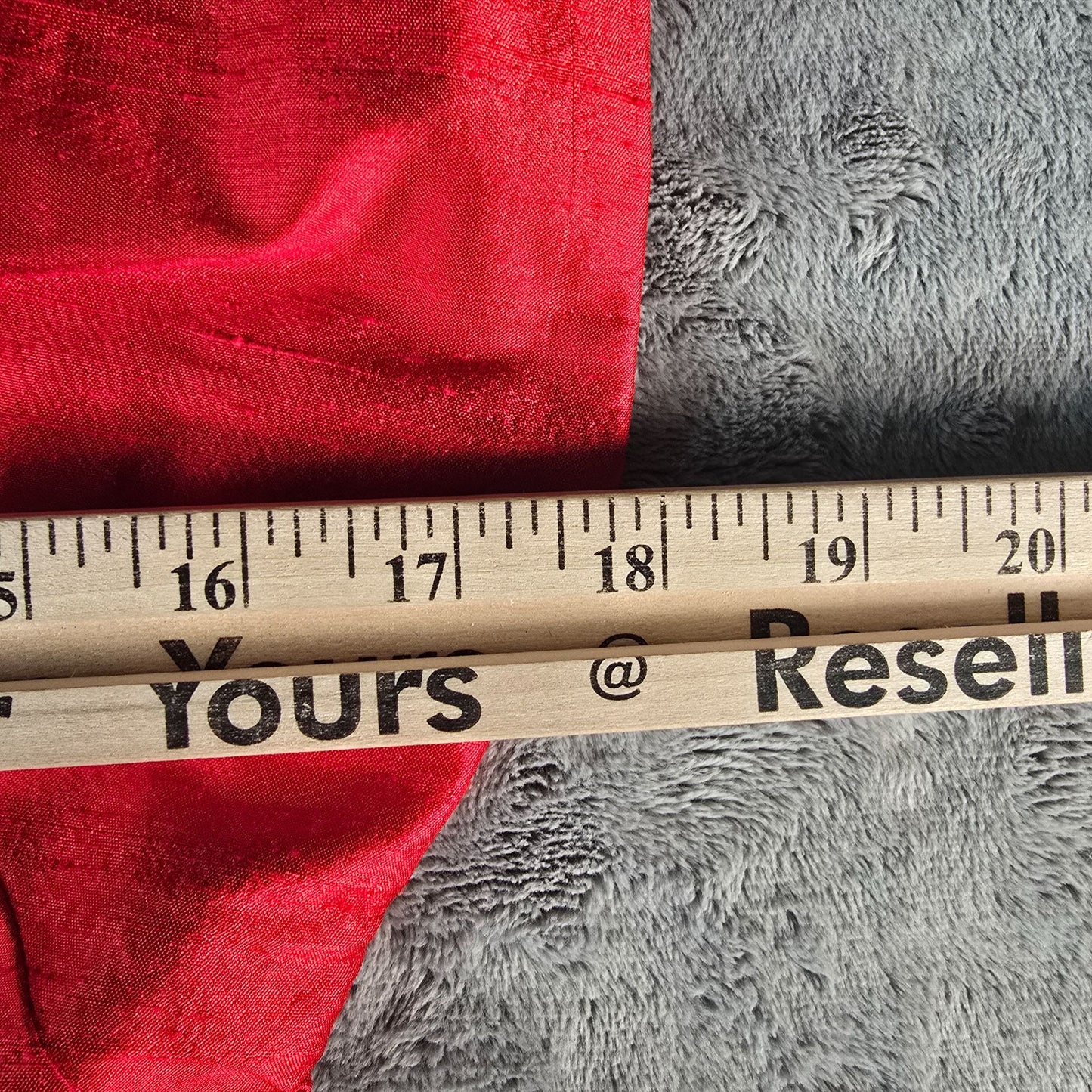 Vintage 1980s Red Shantung 50s-Style Cap Sleeve Cocktail/Sheath Wiggle Dress (M)