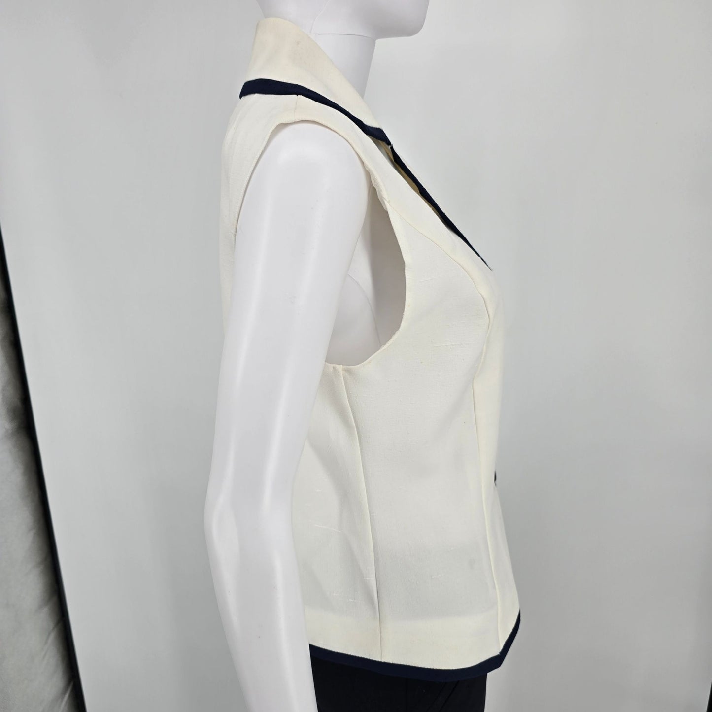 Vintage 1980s Women's Nautical Style Ivory/Navy Tailored Button-Up Vest (M)
