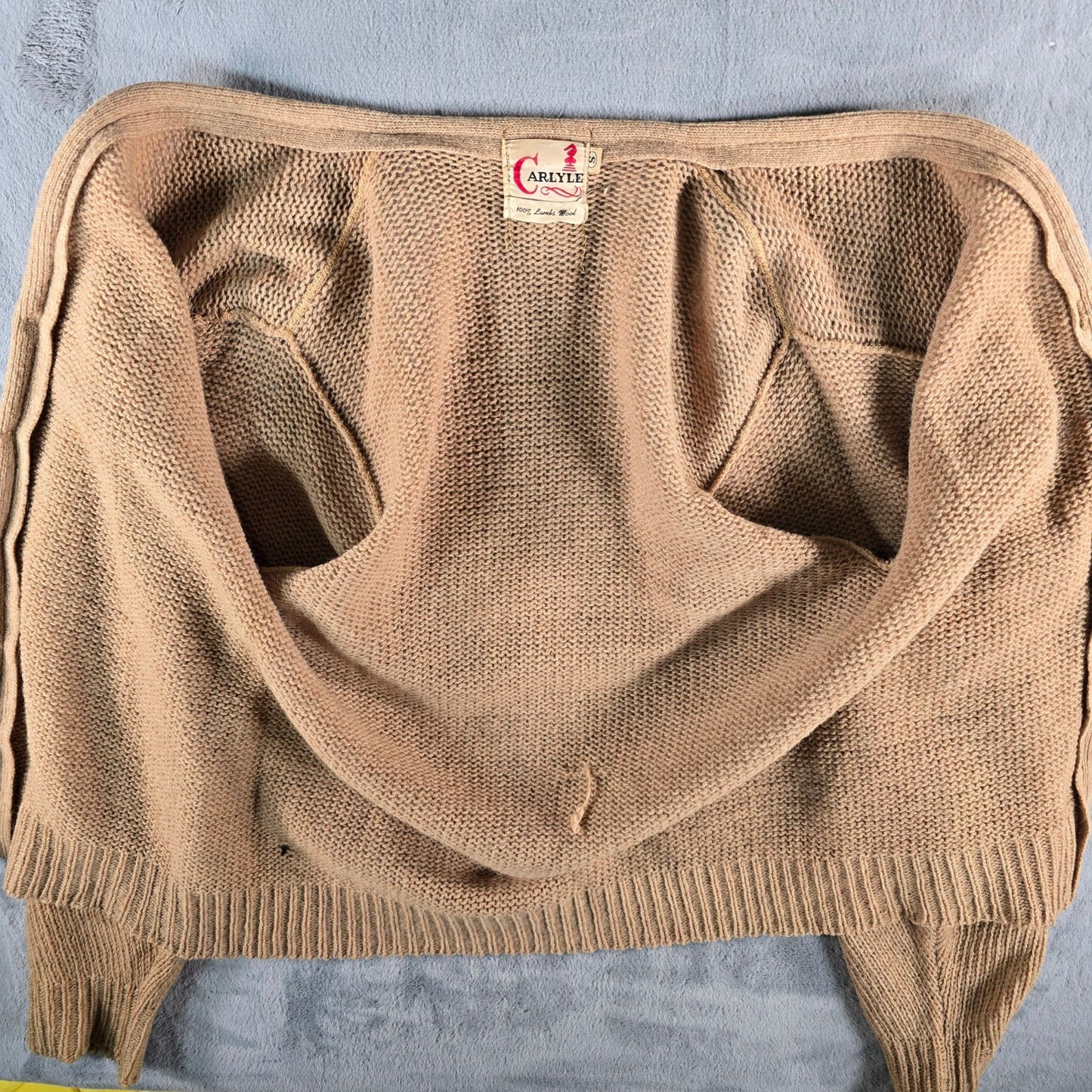 Vintage 1960s Carlyle Lambs Wool Button Front V-Neck Cardigan Sweater (S)