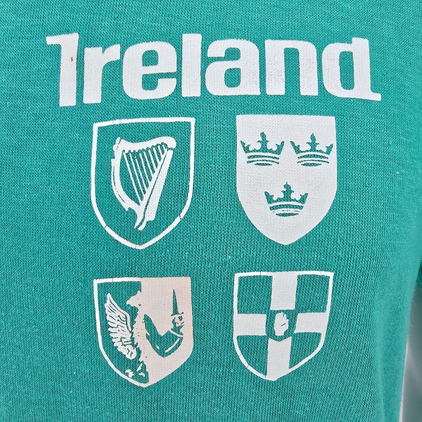 Vintage 1990s Ireland Provincial Coats of Arms Graphic Souvenir T-Shirt (M)