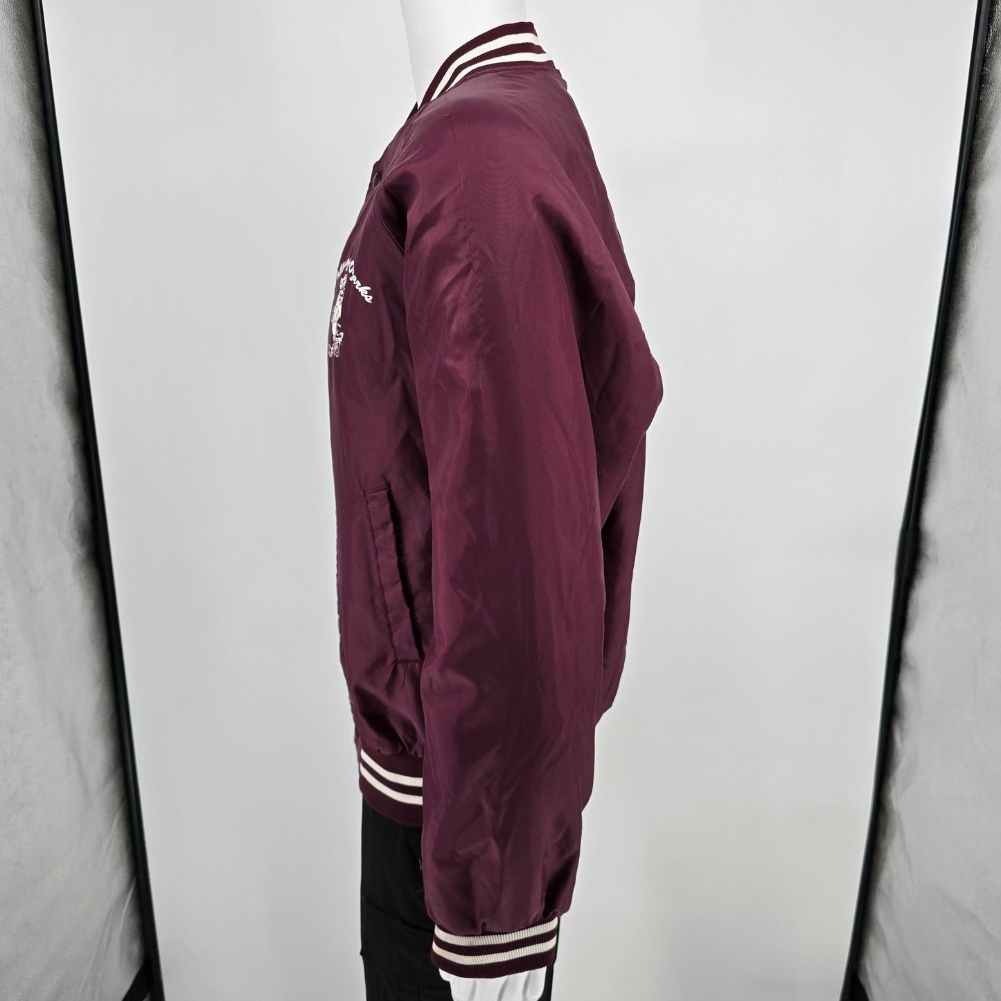 Vintage 1980s Hartwell College of the Ozarks Bobcats Satin Bomber Jacket (L)