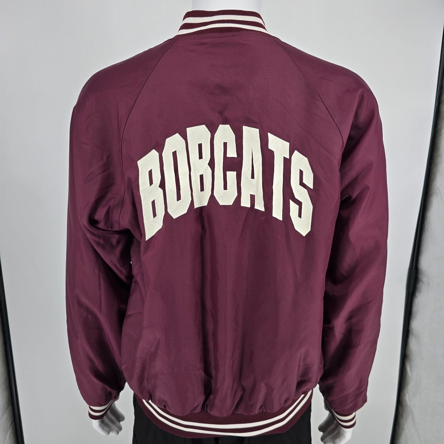 Vintage 1980s Hartwell College of the Ozarks Bobcats Satin Bomber Jacket (L)
