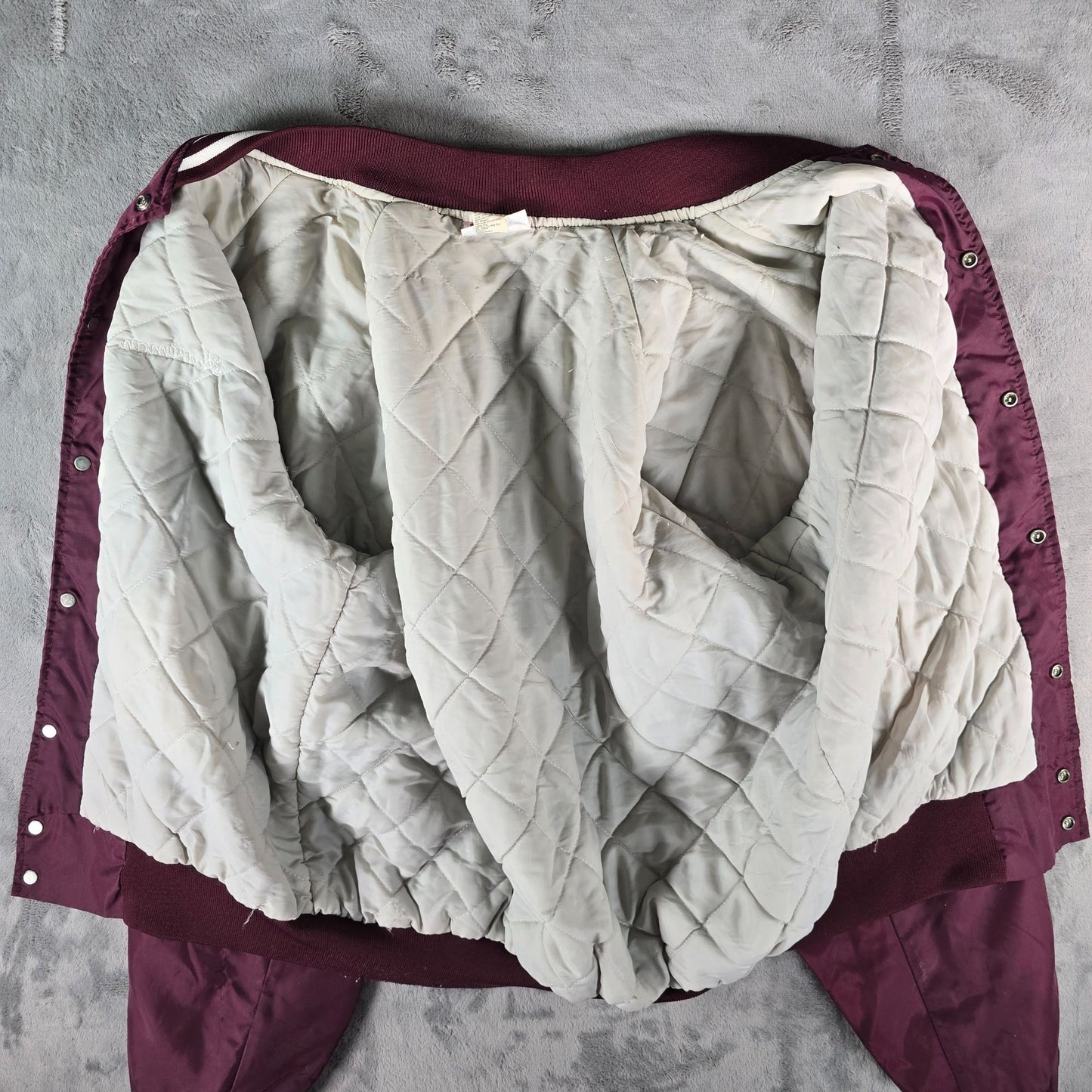 Vintage 1980s Hartwell College of the Ozarks Bobcats Satin Bomber Jacket (L)