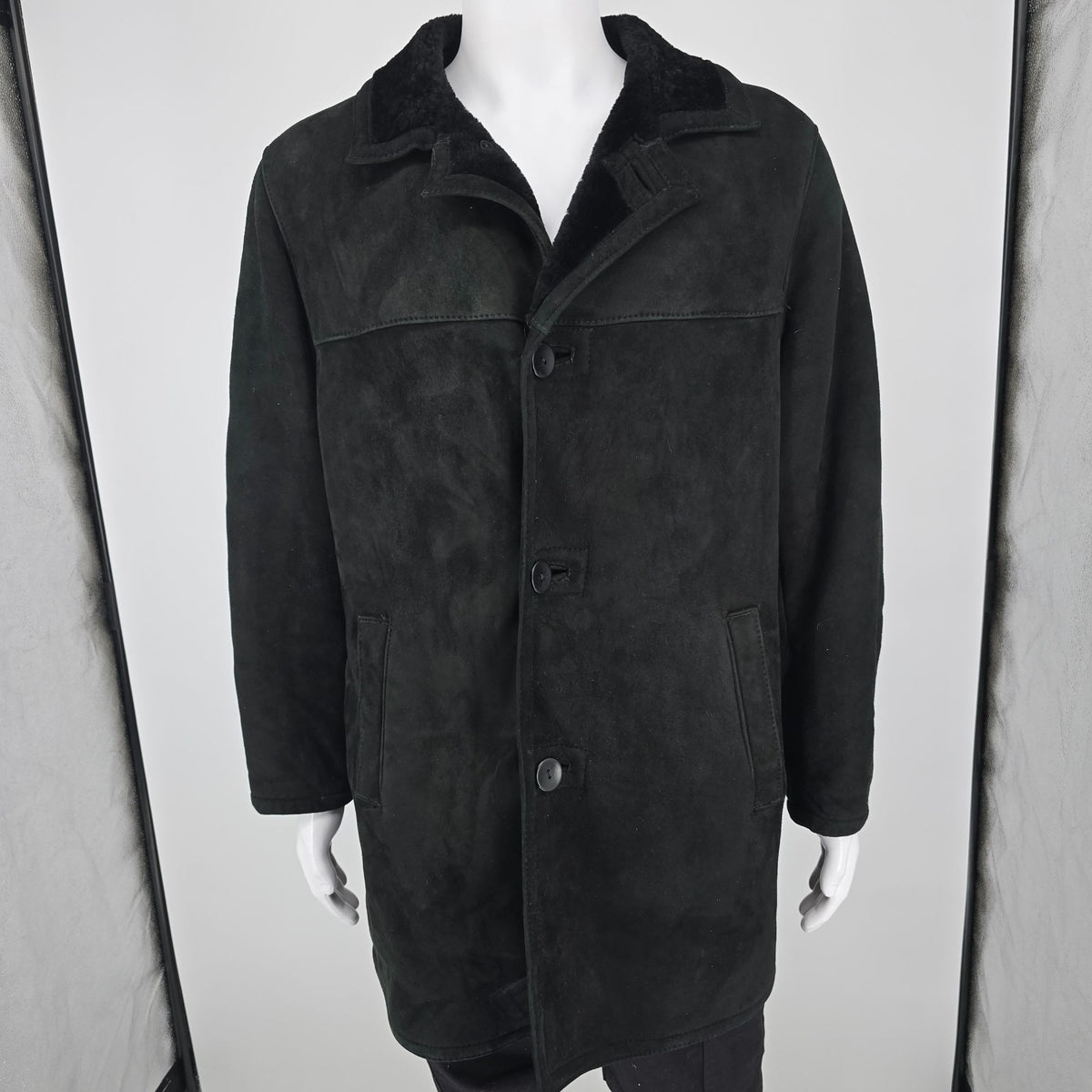 Vintage 1990s Blue Duck Made in USA Black Sheepskin Suede Shearling Car Coat (M)