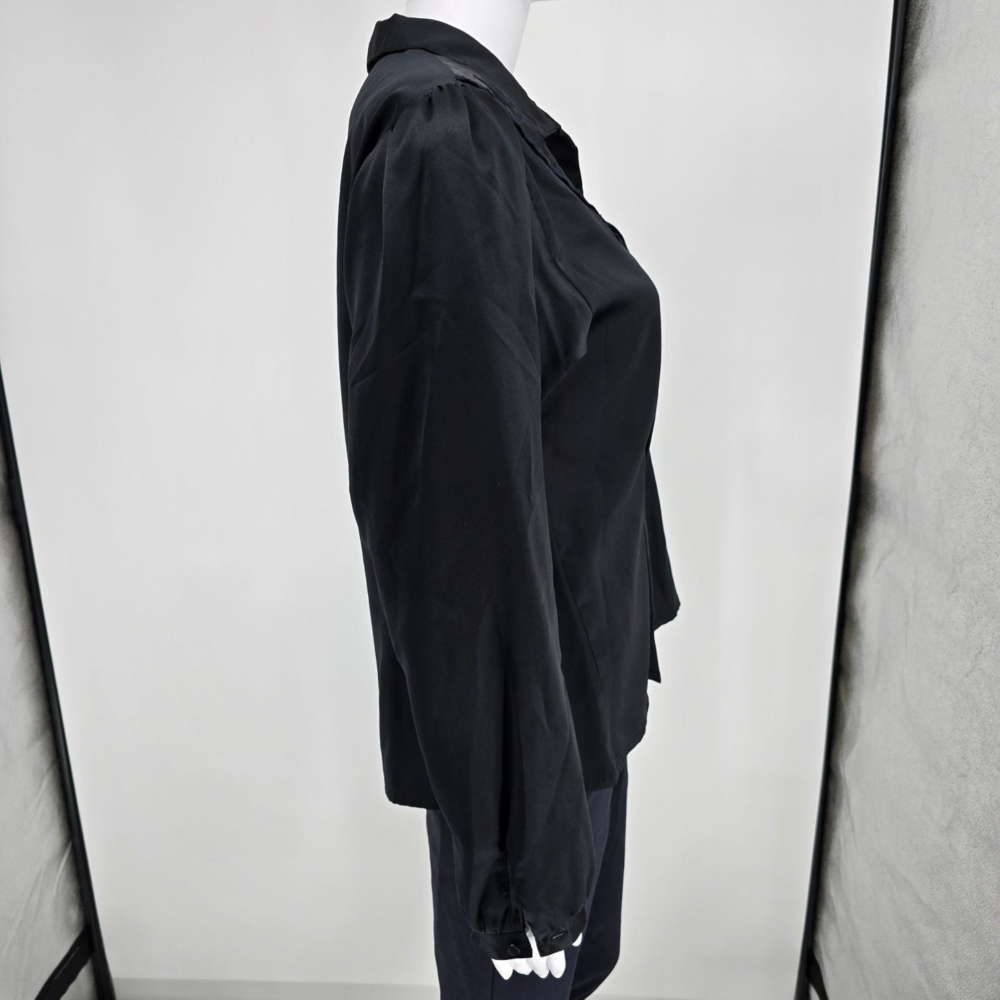 Vintage 1980s Women's Black Polyester Sheer Organza Insert Satin Blouse (M)