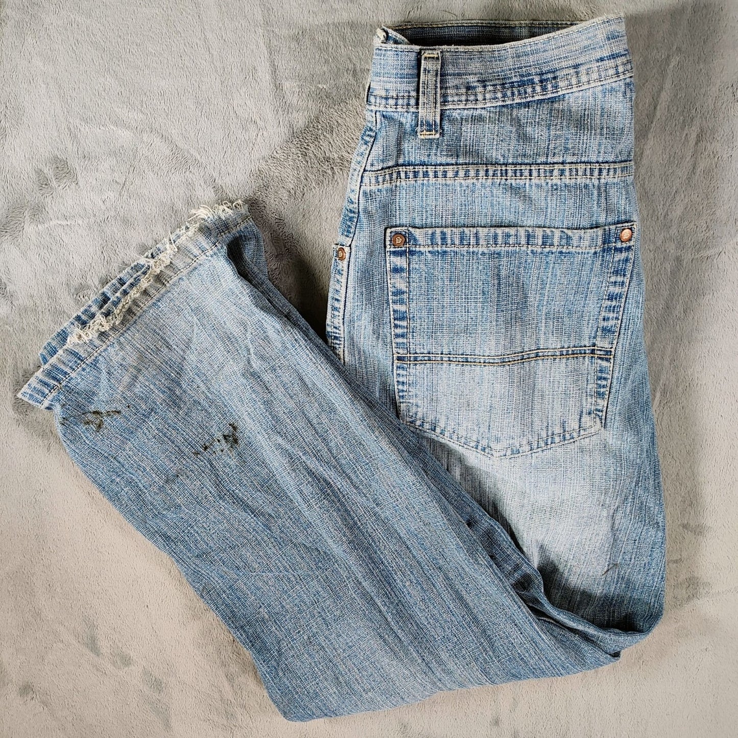 Y2K Southpole Men's Gold Tab Relaxed Fit Distressed Denim Jeans (Size 34x30)
