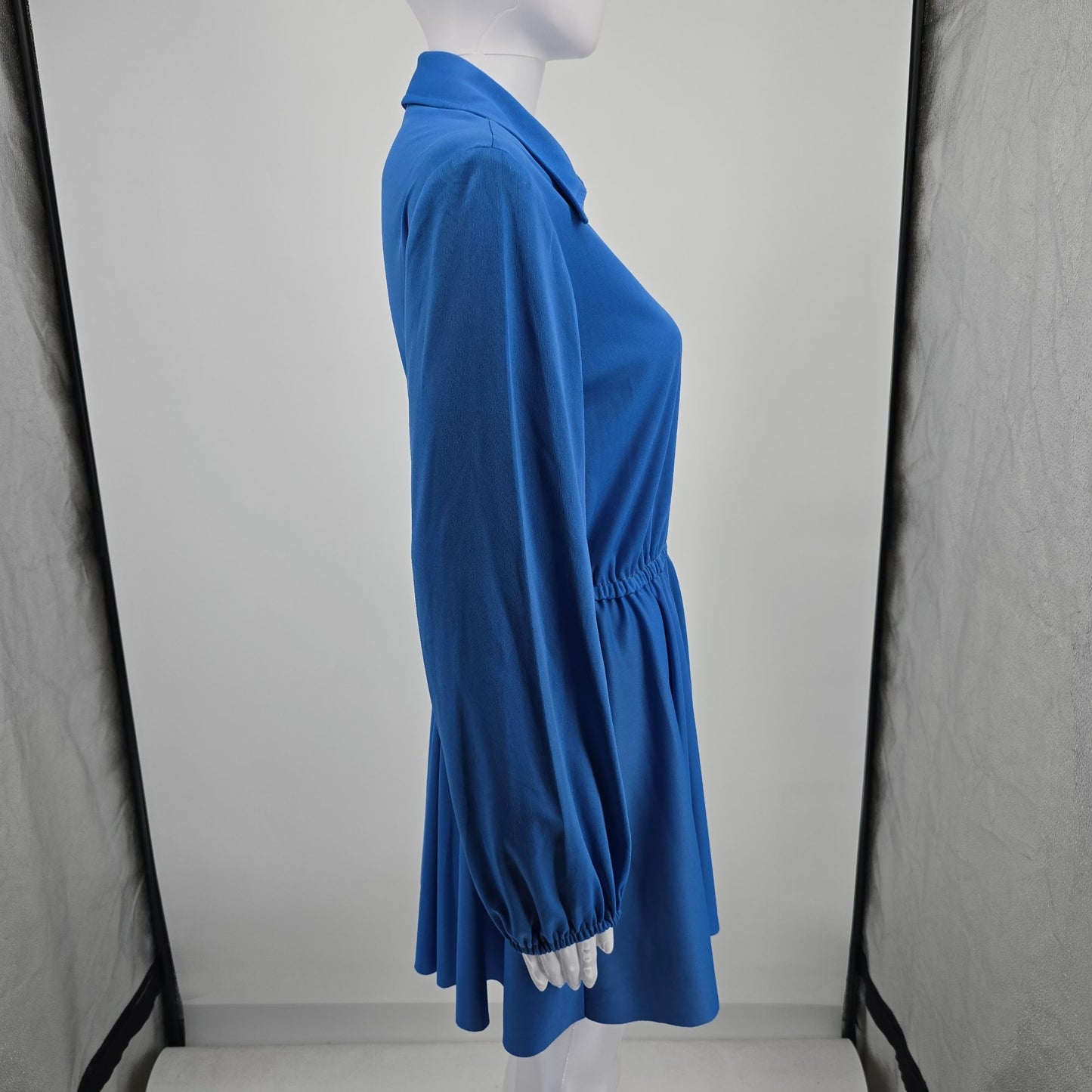 Vintage Early 1970s Blue Long Sleeve Zip-Front Dagger Collar Mini Dress (M)
