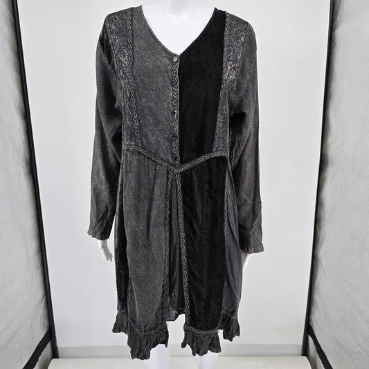 2010s Papillon Black/Gray Acid Wash Velvet Trim Peasant Festival Dress (S)