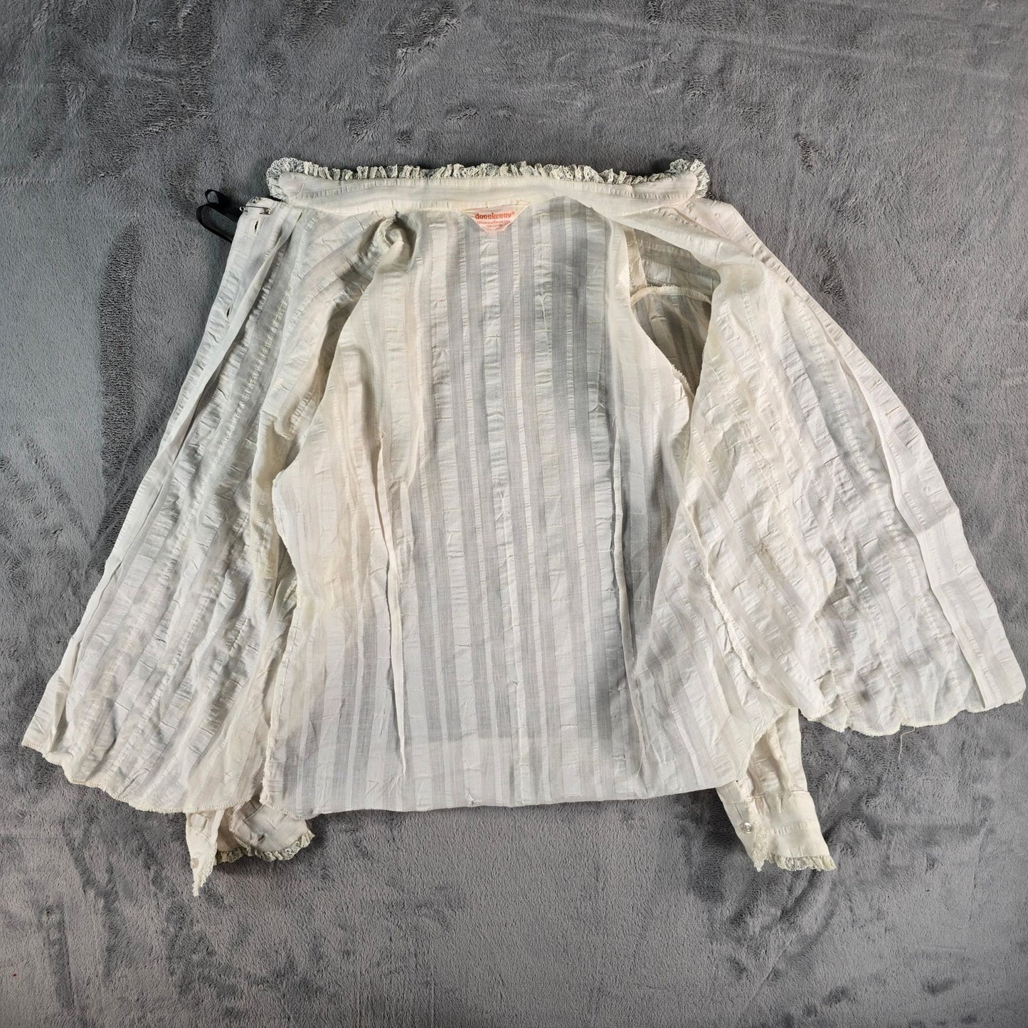 Vintage 1970s Donnkenny Cream Ruffle Lace Victorian Revival Blouse (M) #Flaws
