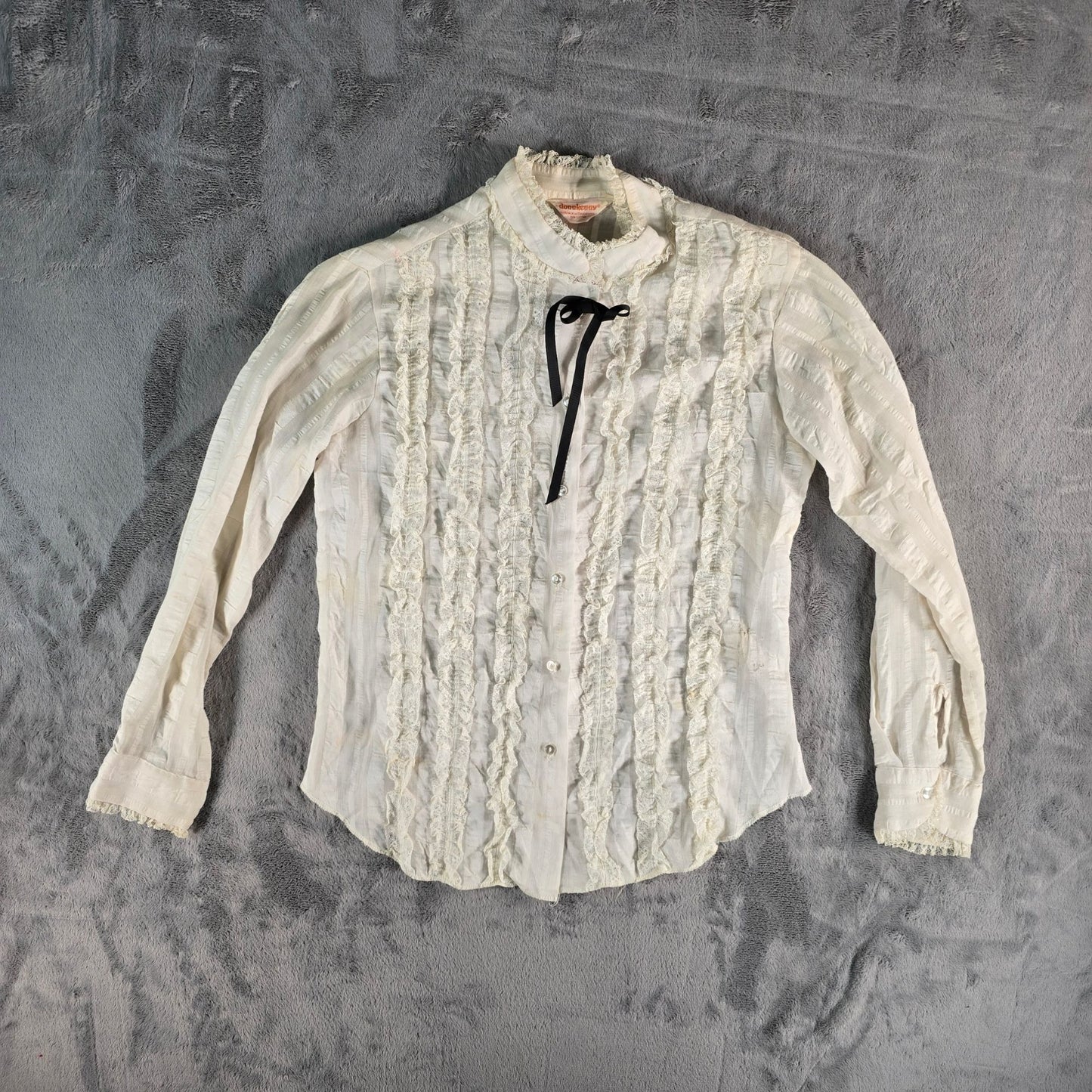 Vintage 1970s Donnkenny Cream Ruffle Lace Victorian Revival Blouse (M) #Flaws