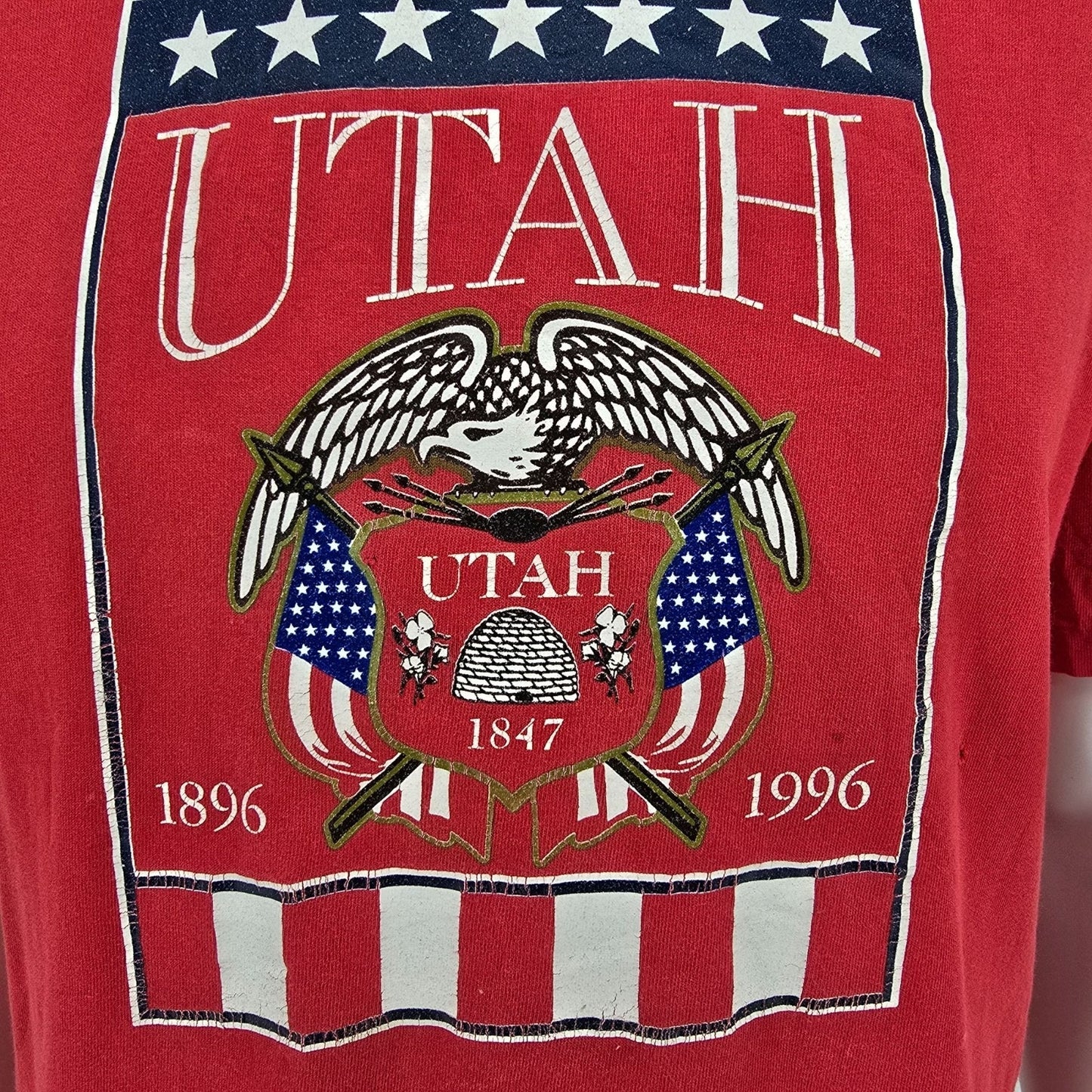 Distressed Vintage 1990s Oneita Utah State Seal 1896-1996 Centennial T-Shirt (L)