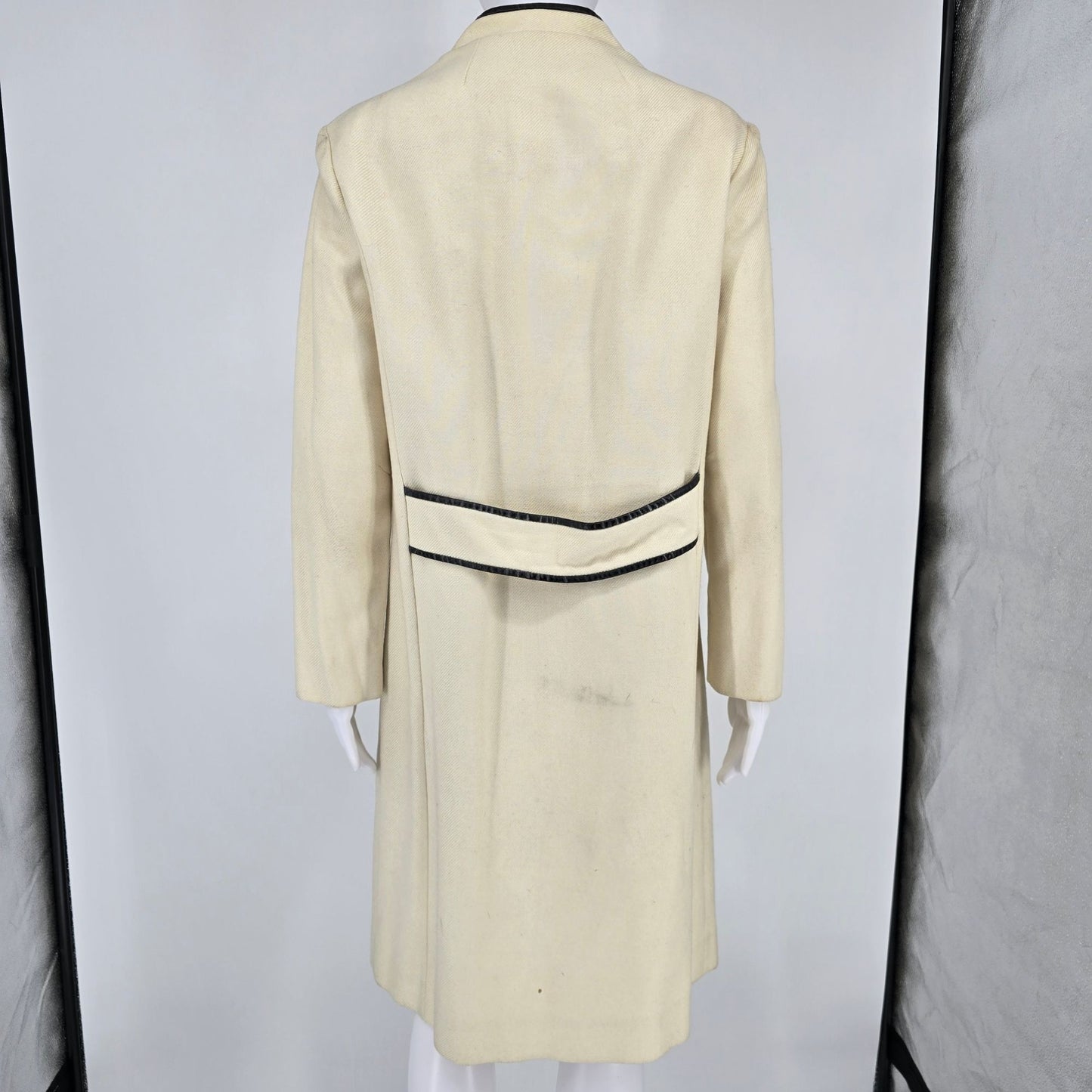 Vintage 1960s Renlyn Women's Long Mandarin Collar Contrast Piping Mod Coat (M)