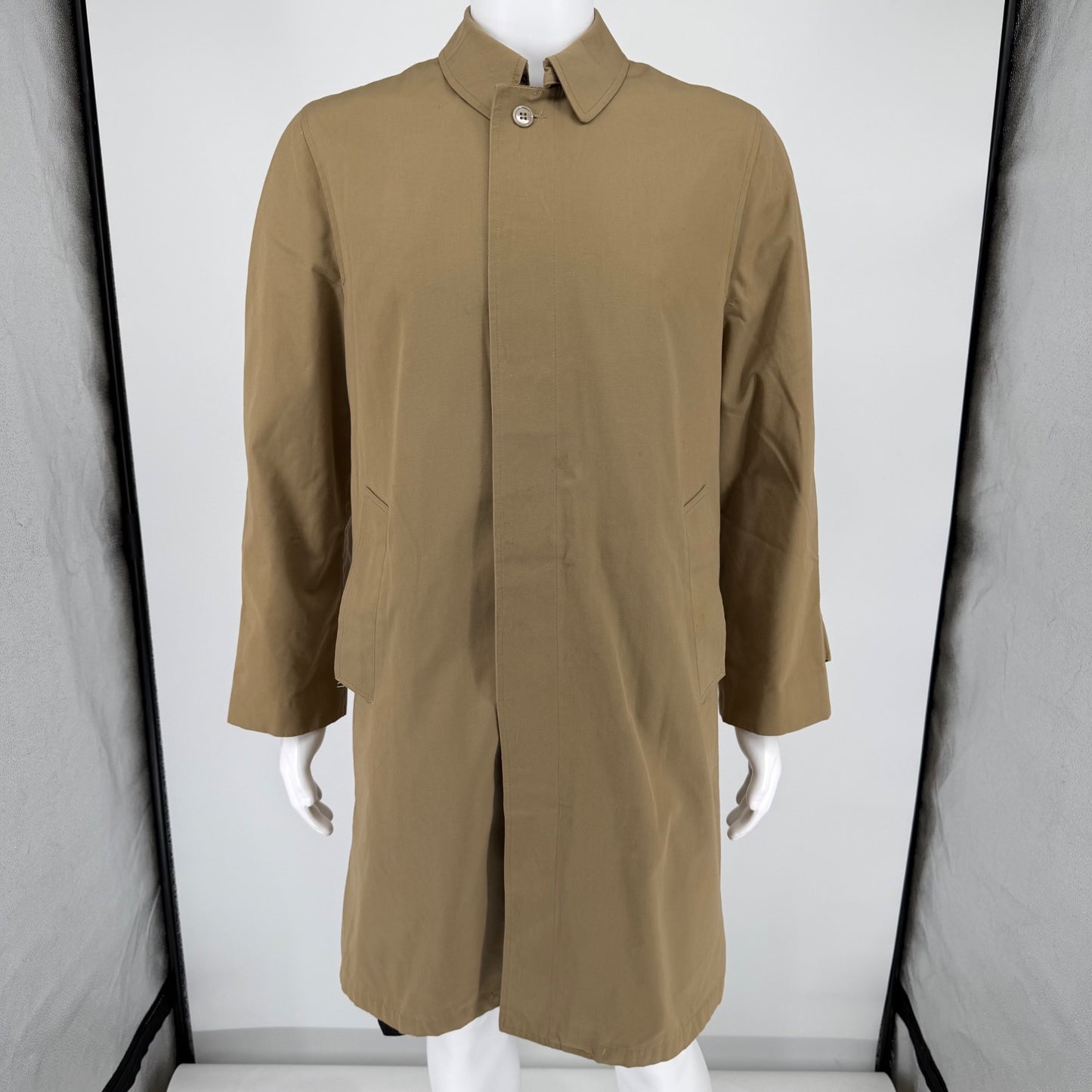 Vintage 1970s Sears Perma-Prest Khaki Fly Front Single-breasted Trench Coat (M)