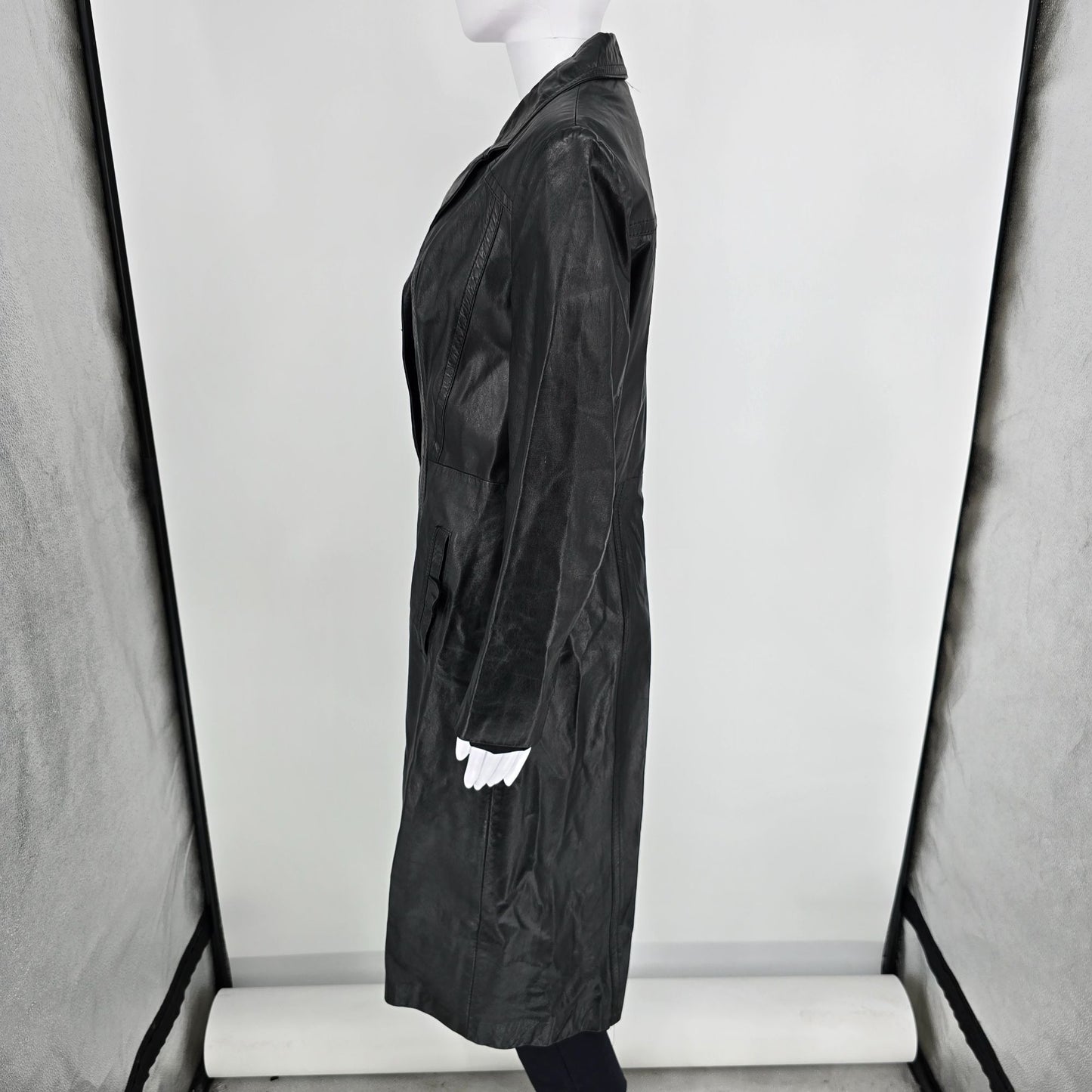 Vintage 1990s Split End Ltd. Single-Breasted Black Leather Trench Coat (M)