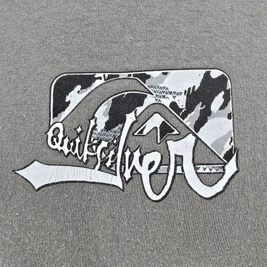 Y2 Quicksilver Monochrome Camo Logo Gray Graphic T-Shirt (XL)