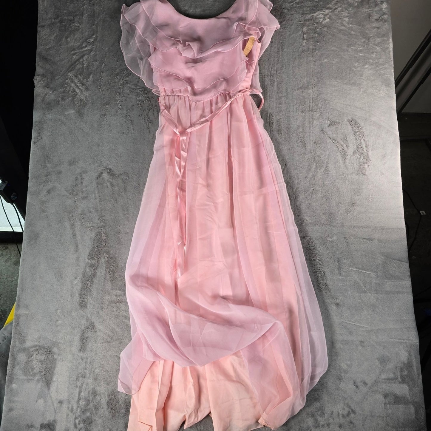 Vintage 1970s Light Pink Tiered Ruffle Bodice Empire Maxi Dress (Size 2/XS)