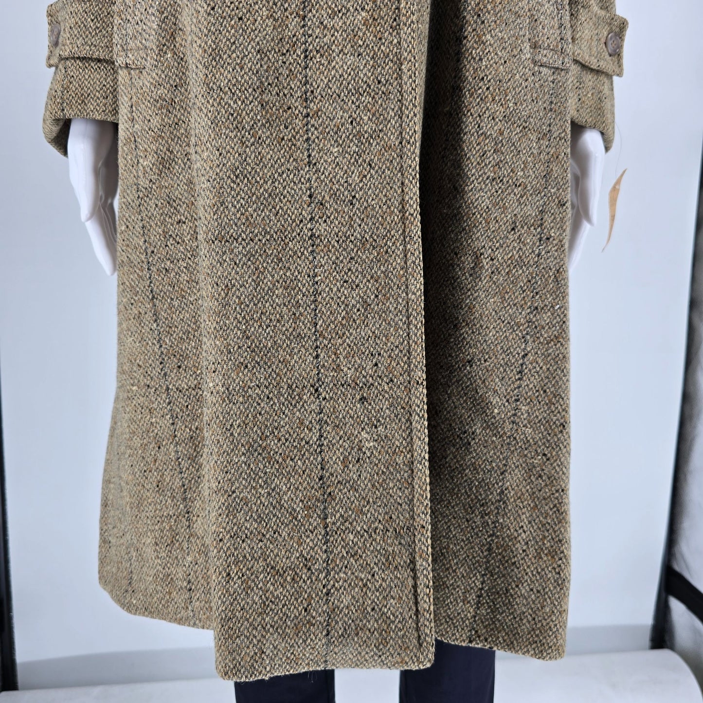 Vintage 1950s Weber and Heilbroner Women's "Weatherbee" Tweed Walking Coat (M)