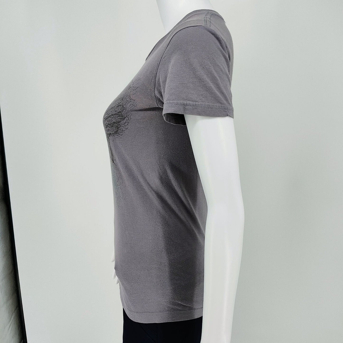 Rare First Edition Threadless Women's "Ad Noctum (Into Darkness)"  T-Shirt (S)