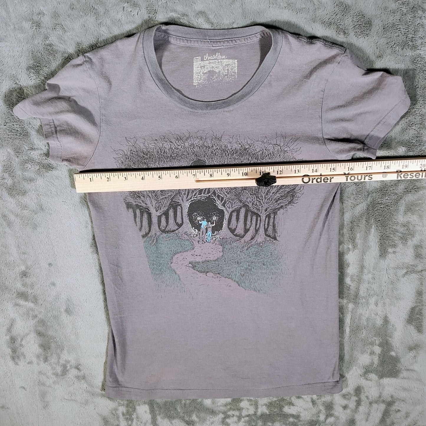 Rare First Edition Threadless Women's "Ad Noctum (Into Darkness)"  T-Shirt (S)