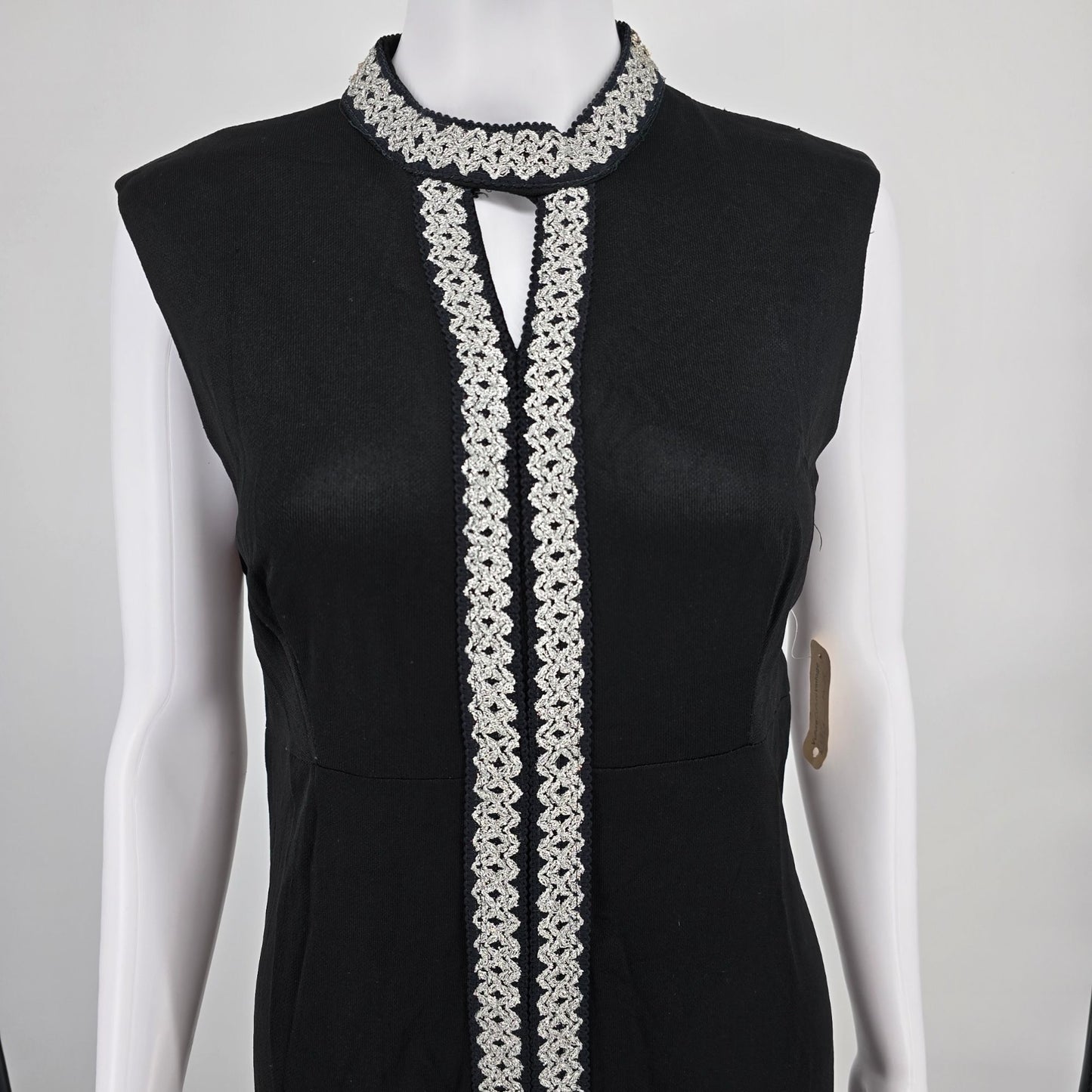 Vintage Early 1970s Black Keyhole Neck Sleeveless Column Maxi Dress (Size 4/S)