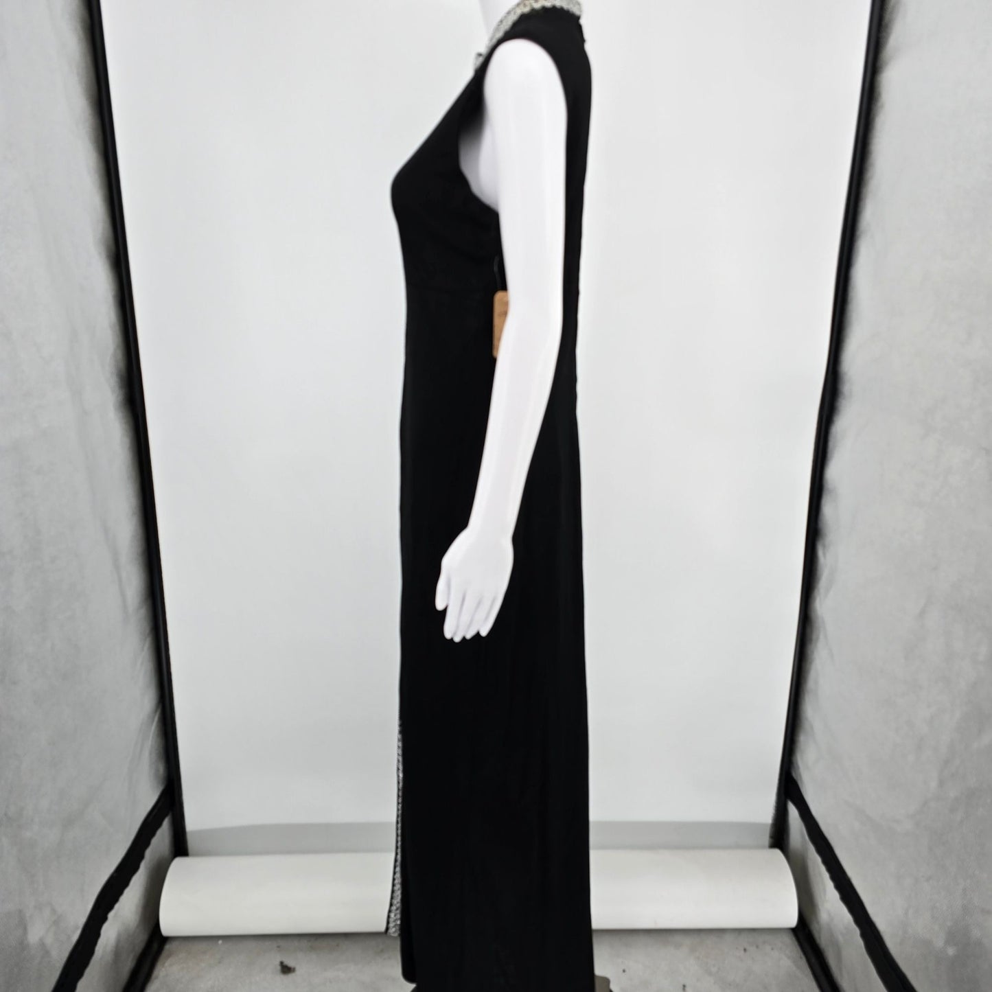 Vintage Early 1970s Black Keyhole Neck Sleeveless Column Maxi Dress (Size 4/S)
