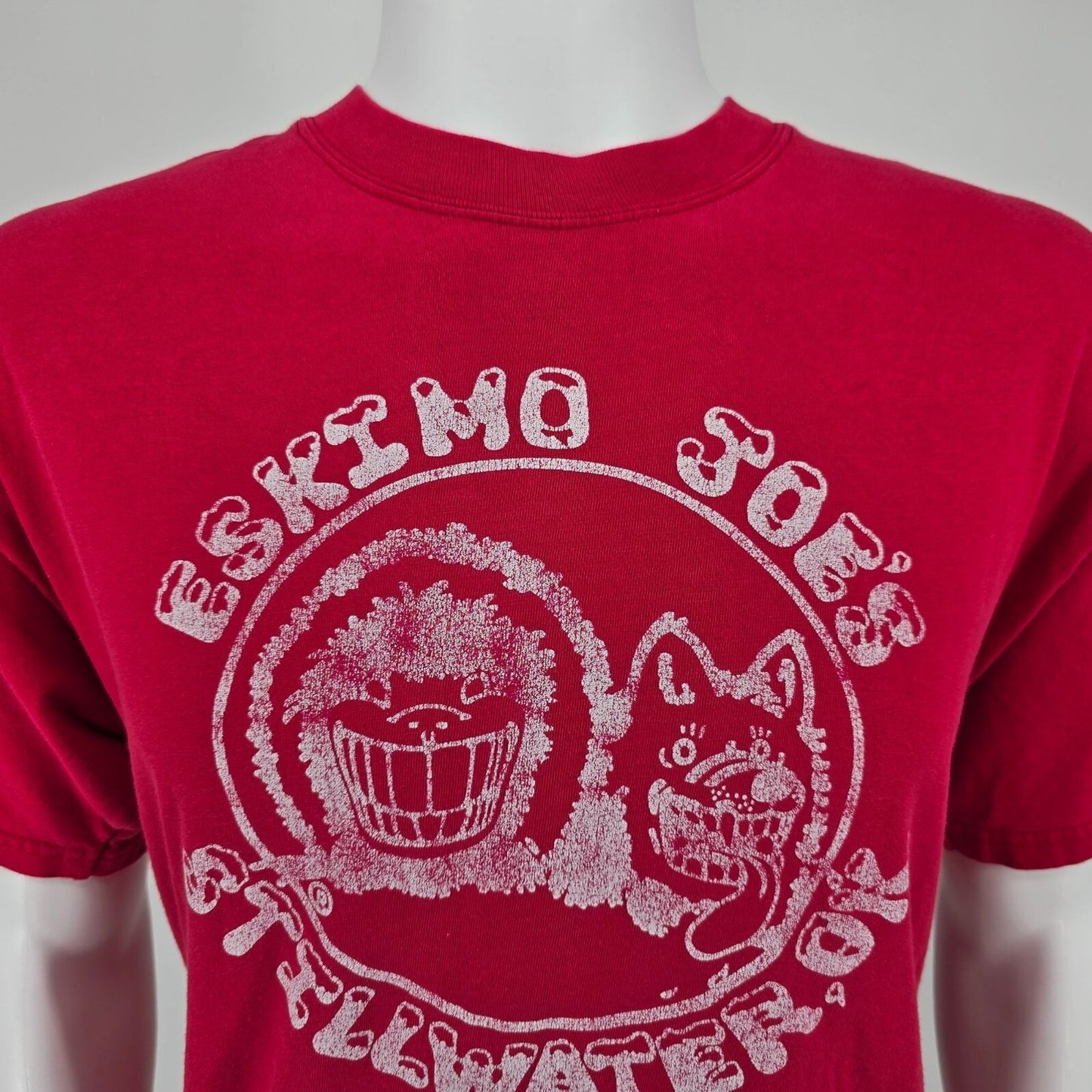 Distressed 2000s Hanes Beefy-T Eskimo Joe's Stillwater, OK T-Shirt (L)