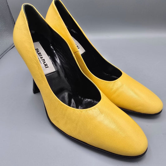 Vintage Y2K Deadstock Pari & Pari Lemon-Yellow Capretto Square-Toe Pumps (7B)