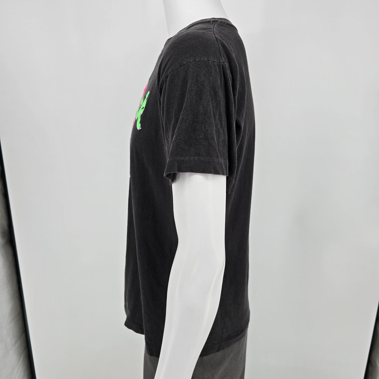 Distressed Vintage 1990s Neon Hard Rock Cafe Aruba Single Stitch T-Shirt (L)