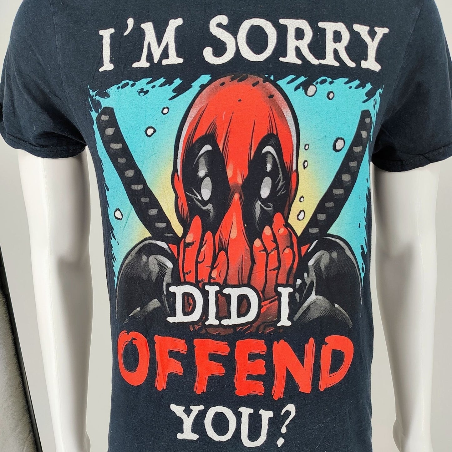 Marvel Deadpool "I'm Sorry Did I Offend You?" Black  Graphic T-Shirt (M) *Flaw*