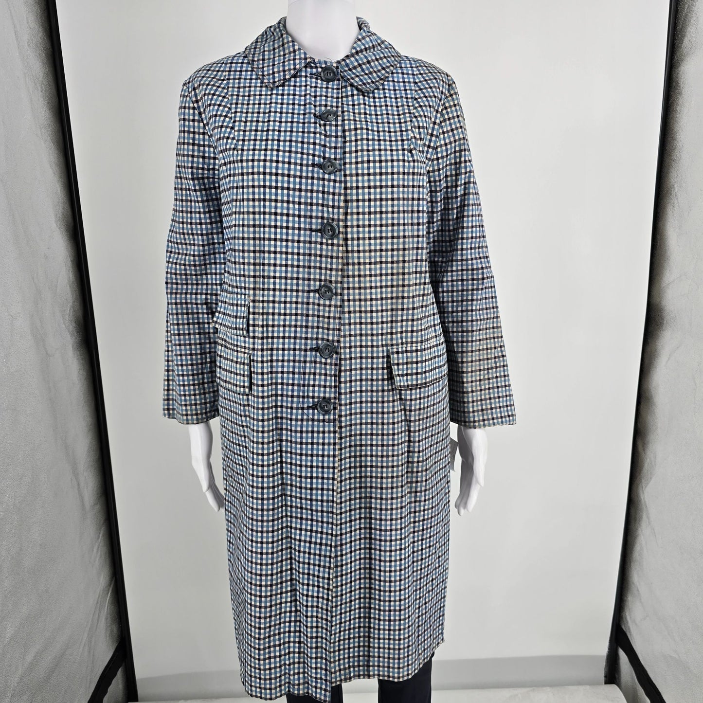 Vintage 1960s Unbranded Women's Single-breasted Blue Check Plaid Car Coat (M/L)