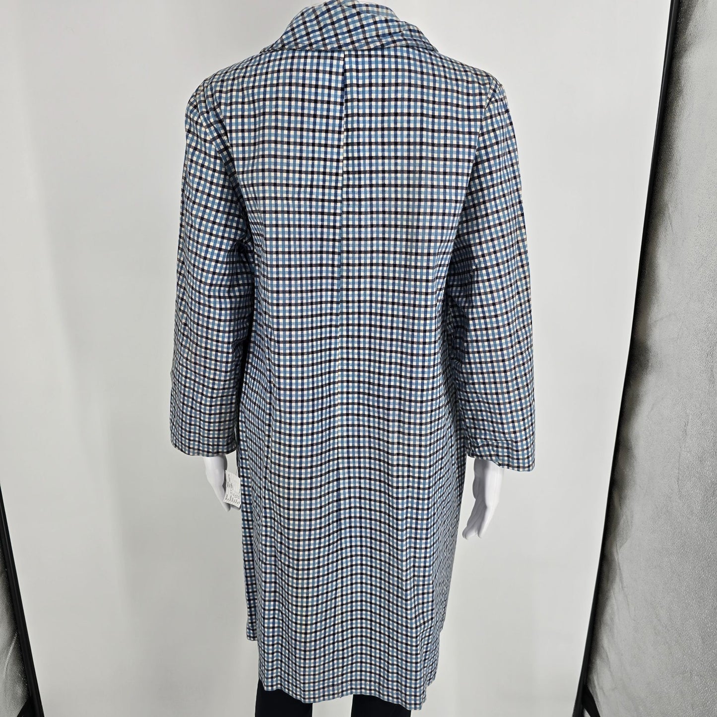Vintage 1960s Unbranded Women's Single-breasted Blue Check Plaid Car Coat (M/L)
