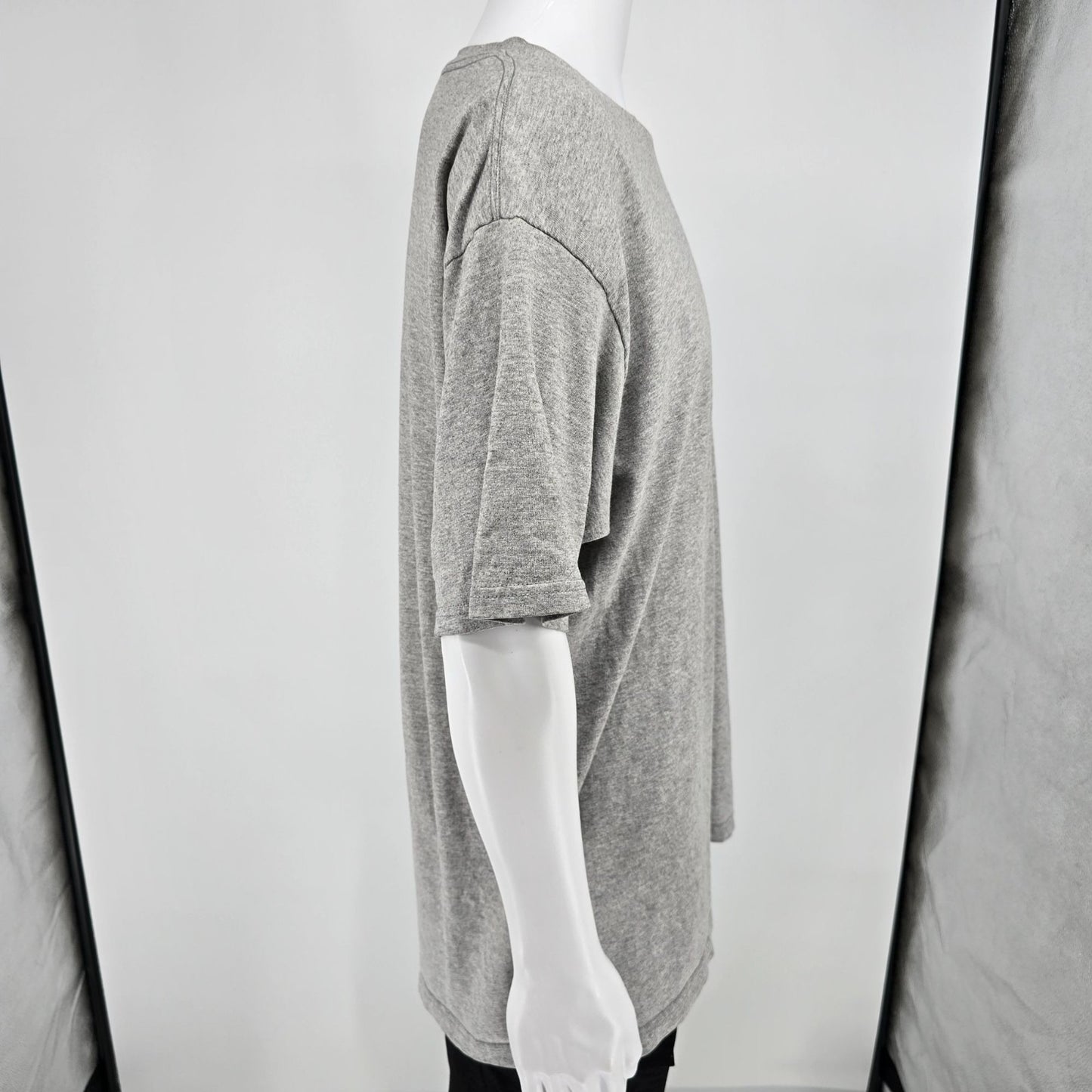 Stained Vintage 1990s Lee Premium Jersey Team Olympus Gray T-Shirt (XL)
