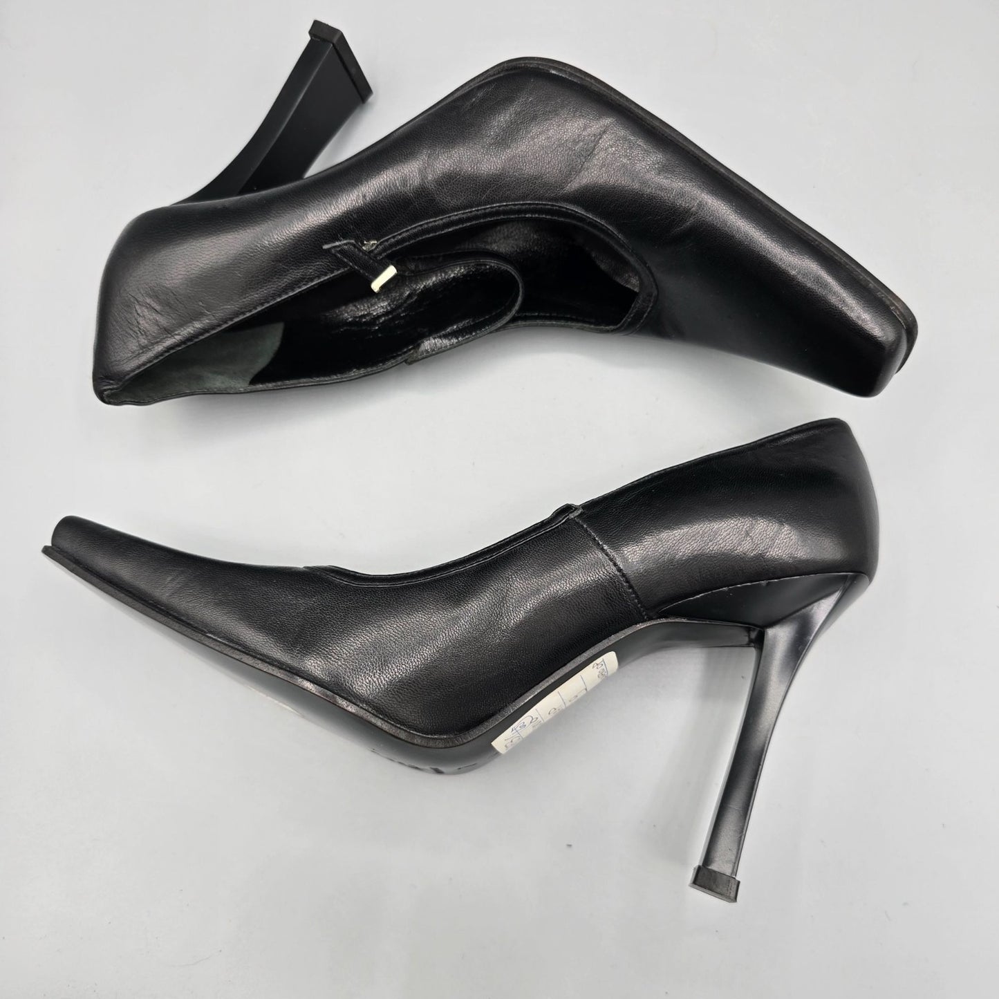 Vintage Late 1990s Deadstock Pari & Pari Black Nappa Leather Mary-Jane Pumps -7B
