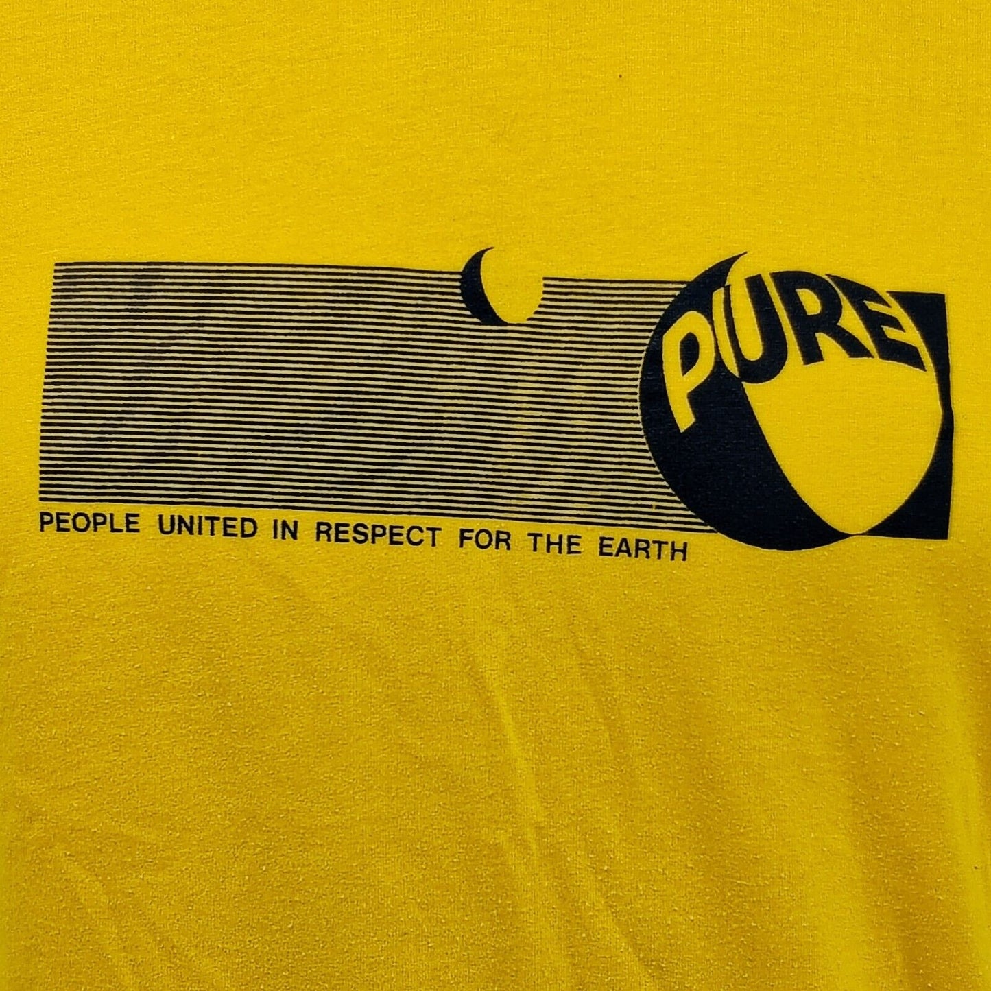 Vintage Single-Stitch 1980s People United in Respect for the Earth T-Shirt (M)