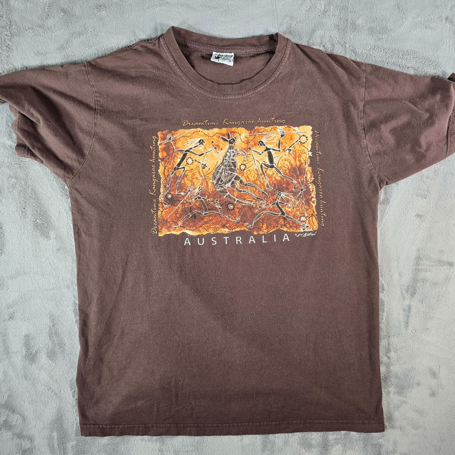 Vintage 1990s Gooses T-Shirts Australia Dreamtime Kangaroo Hunting T-Shirt (L)