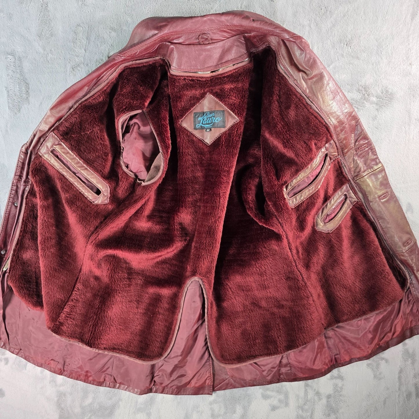 Vintage 1970s Monsieur Lauro Oxblood Leather Safari Blazer Jacket (41 M/L)