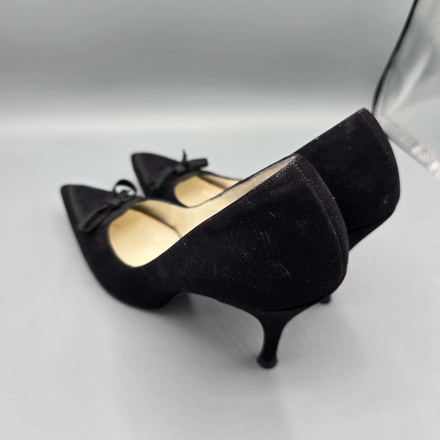 Vintage Early 1960s Sorority Debs Jaison's Black Velvet Point-Toe Bow Pumps -7AA