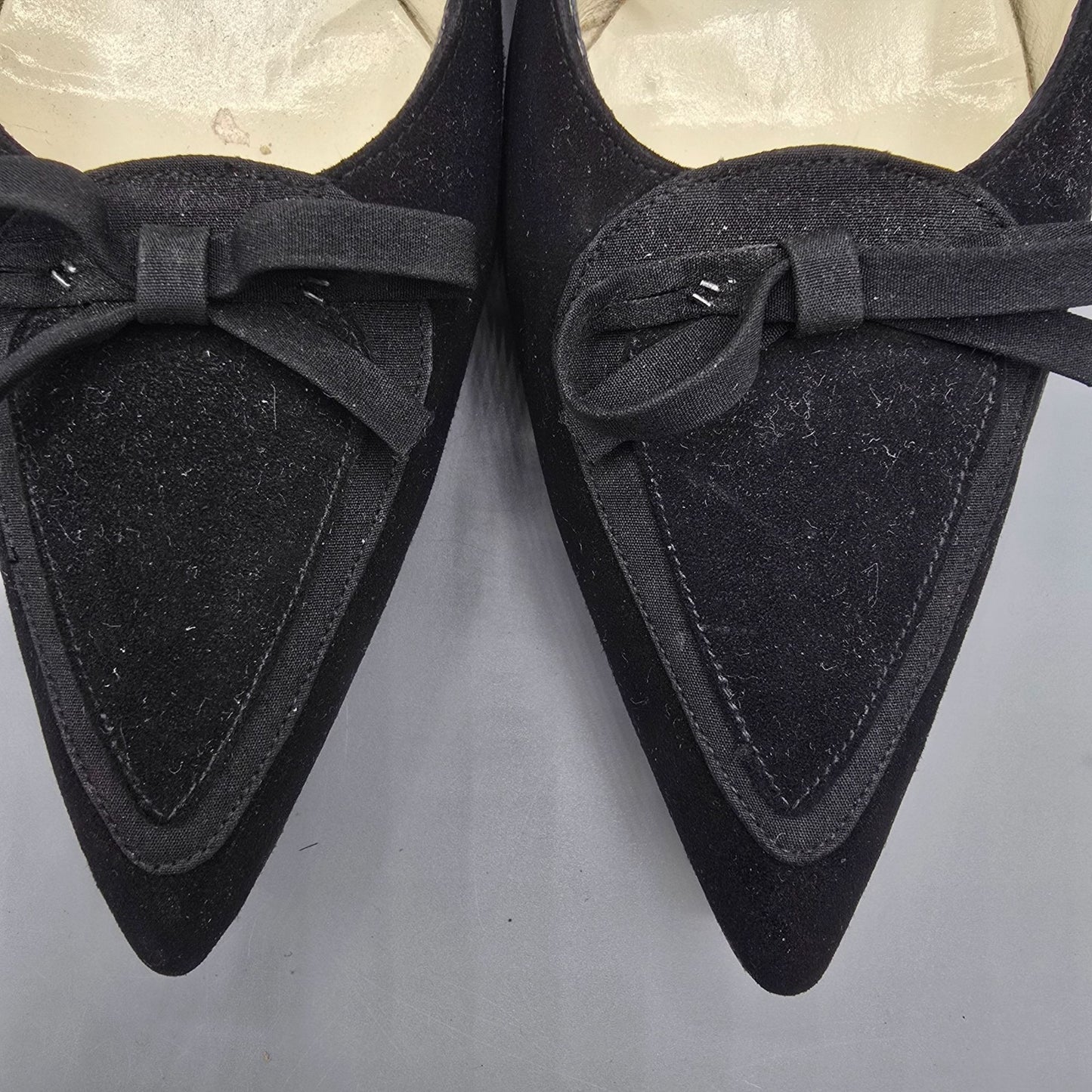Vintage Early 1960s Sorority Debs Jaison's Black Velvet Point-Toe Bow Pumps -7AA