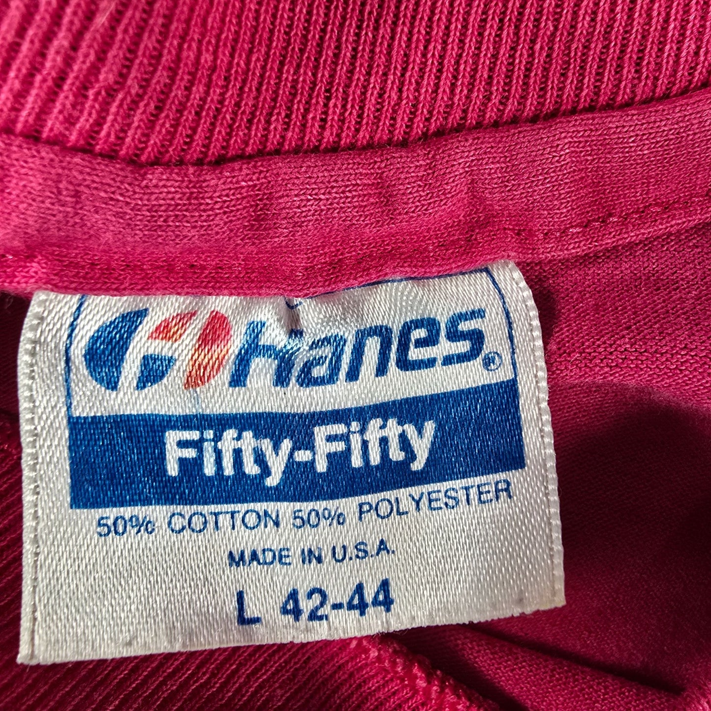 Vintage 1980s Hanes Fifty-Fifty Pink Fonzie's Classic Cafe T-Shirt (M/L)